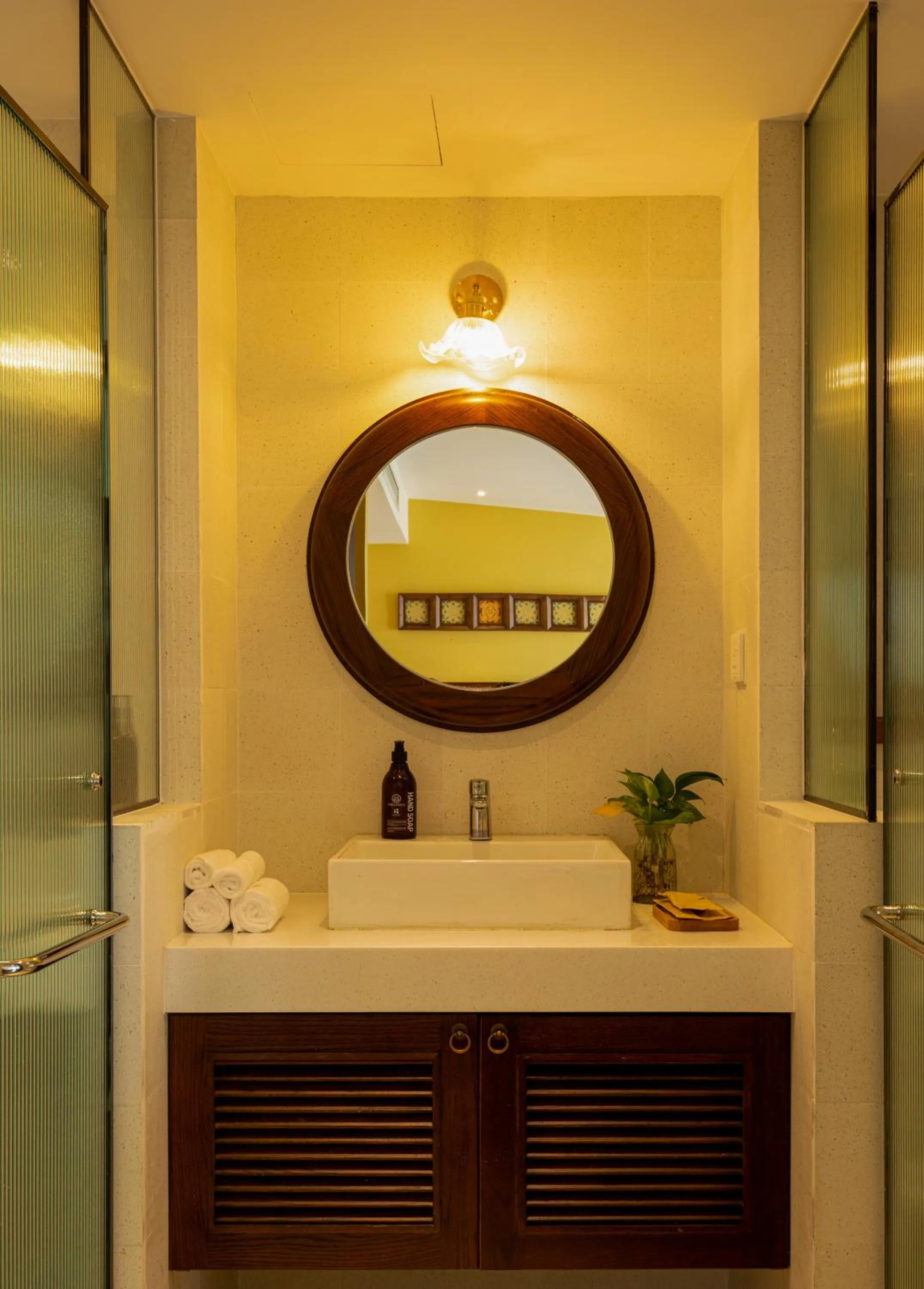 Shower in Green Home Nha Trang