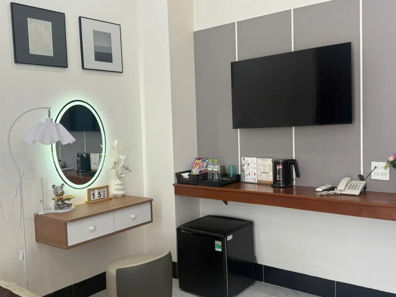 TV and multimedia in Lucasta Hotel