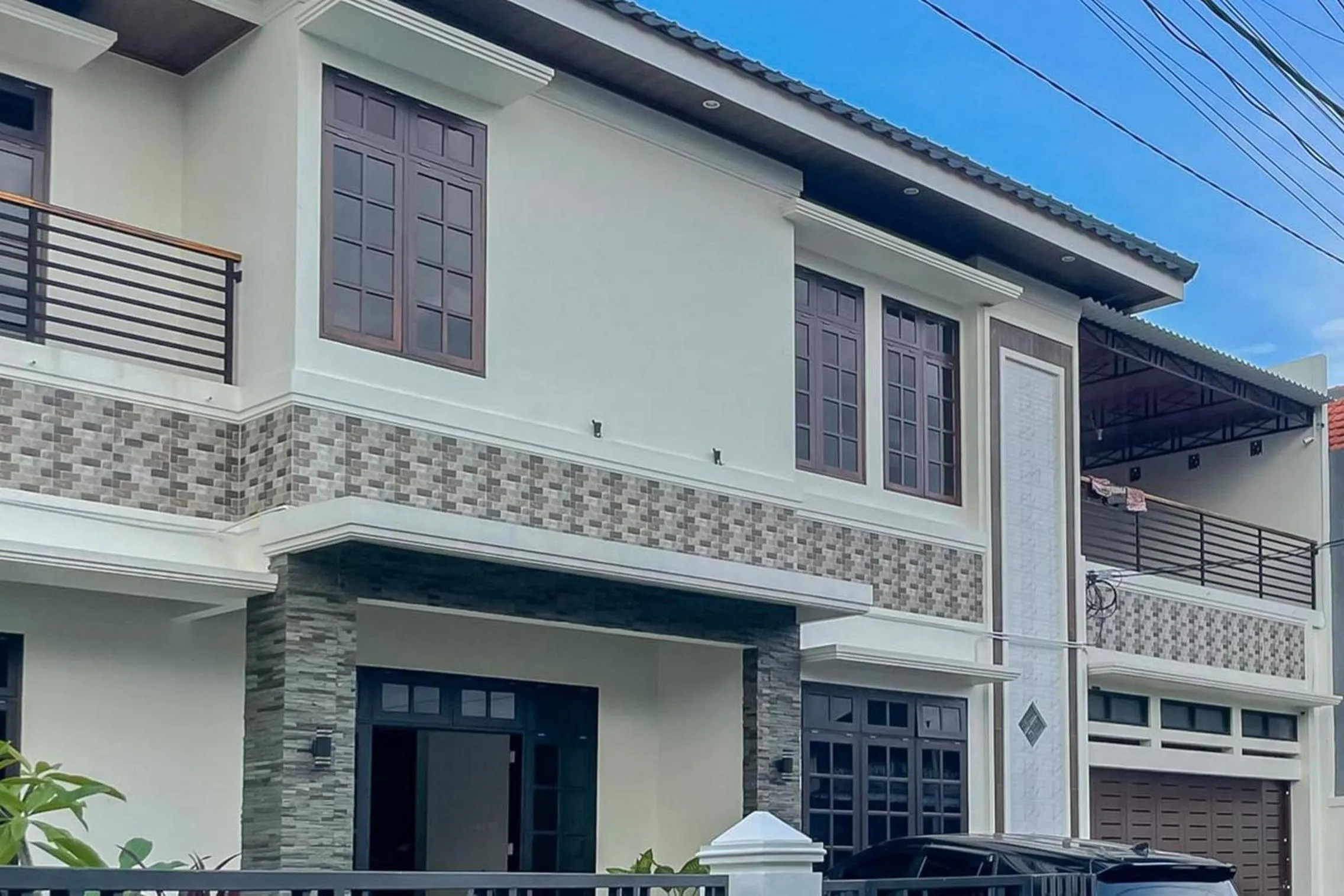 Property building in RedDoorz Syariah near Stasiun Madiun 2