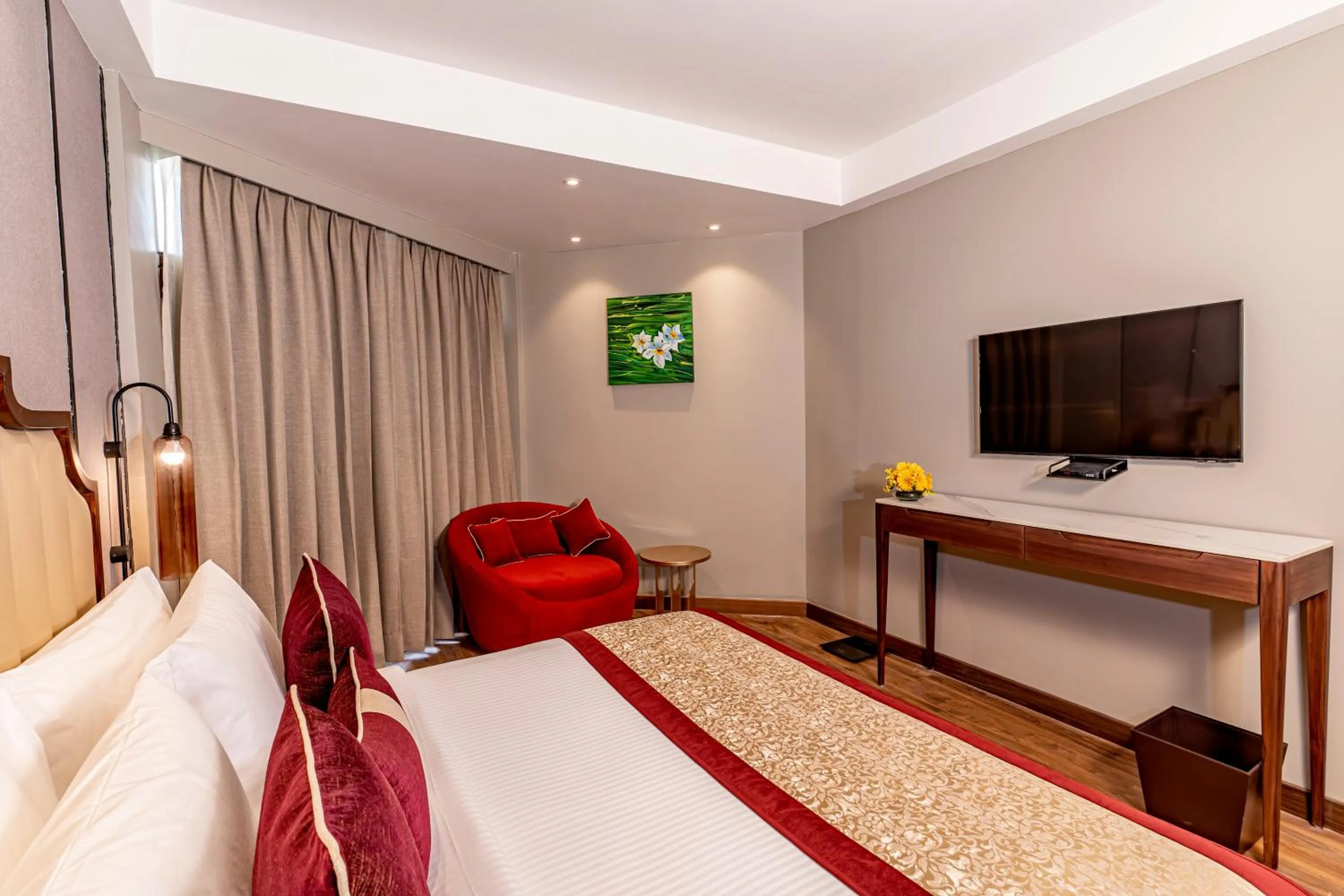 Bedroom, Bed in Fortune Khajjiar - Member ITC Hotels' Group