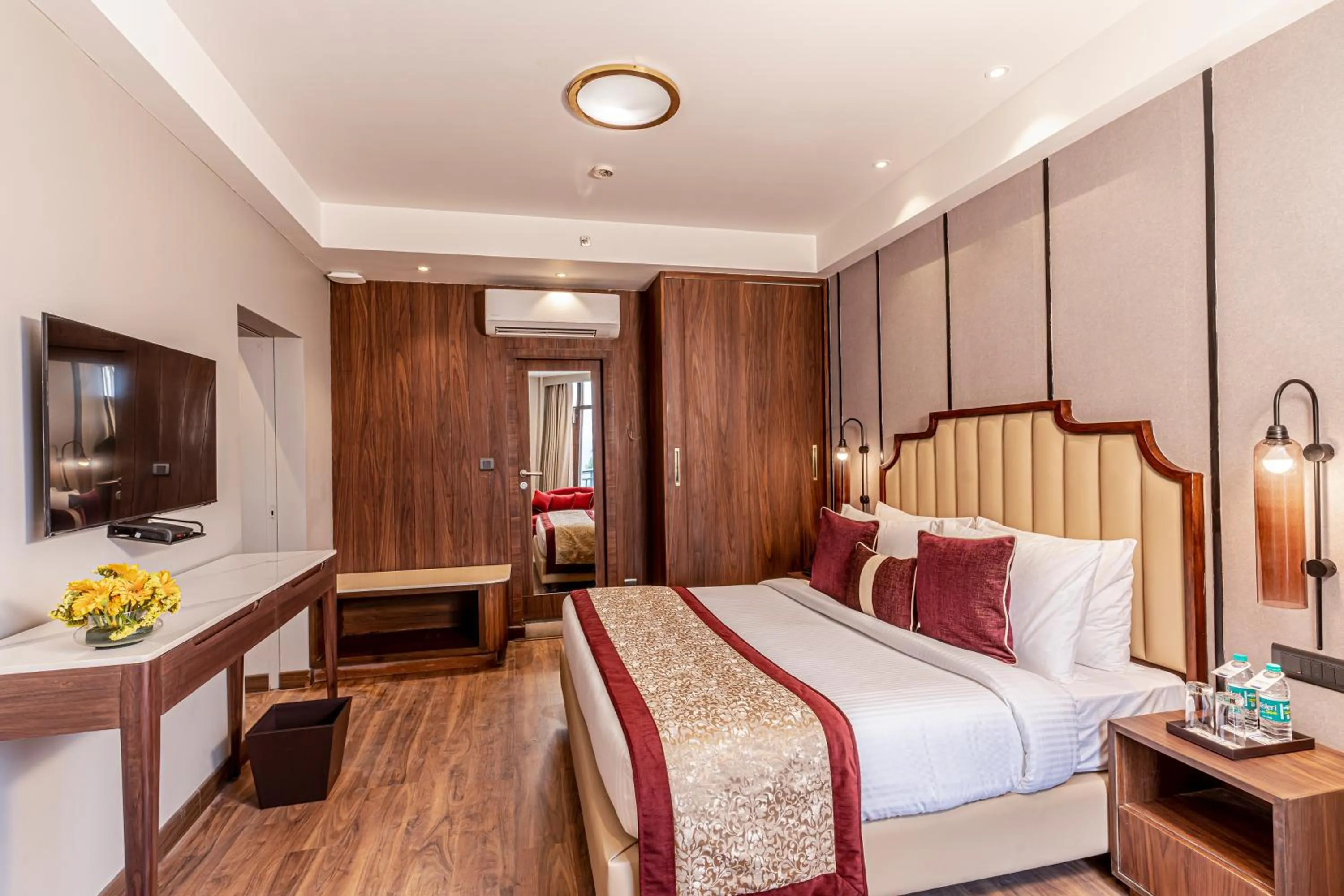 Bedroom, Bed in Fortune Khajjiar - Member ITC Hotels' Group