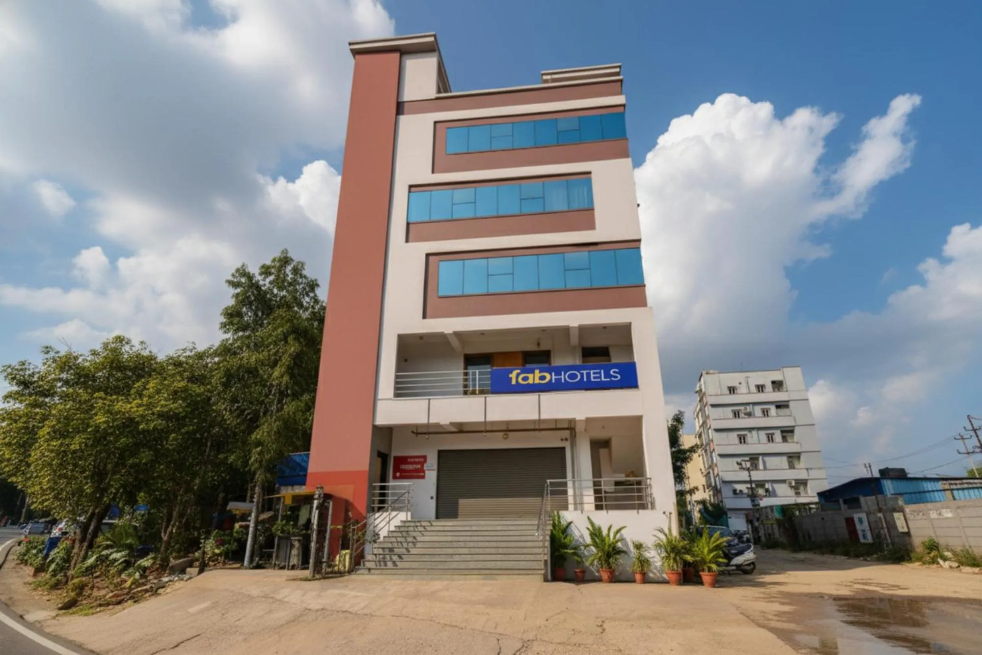 Property building in FabHotel SRH Pride - Nr Hitech City Railway Station