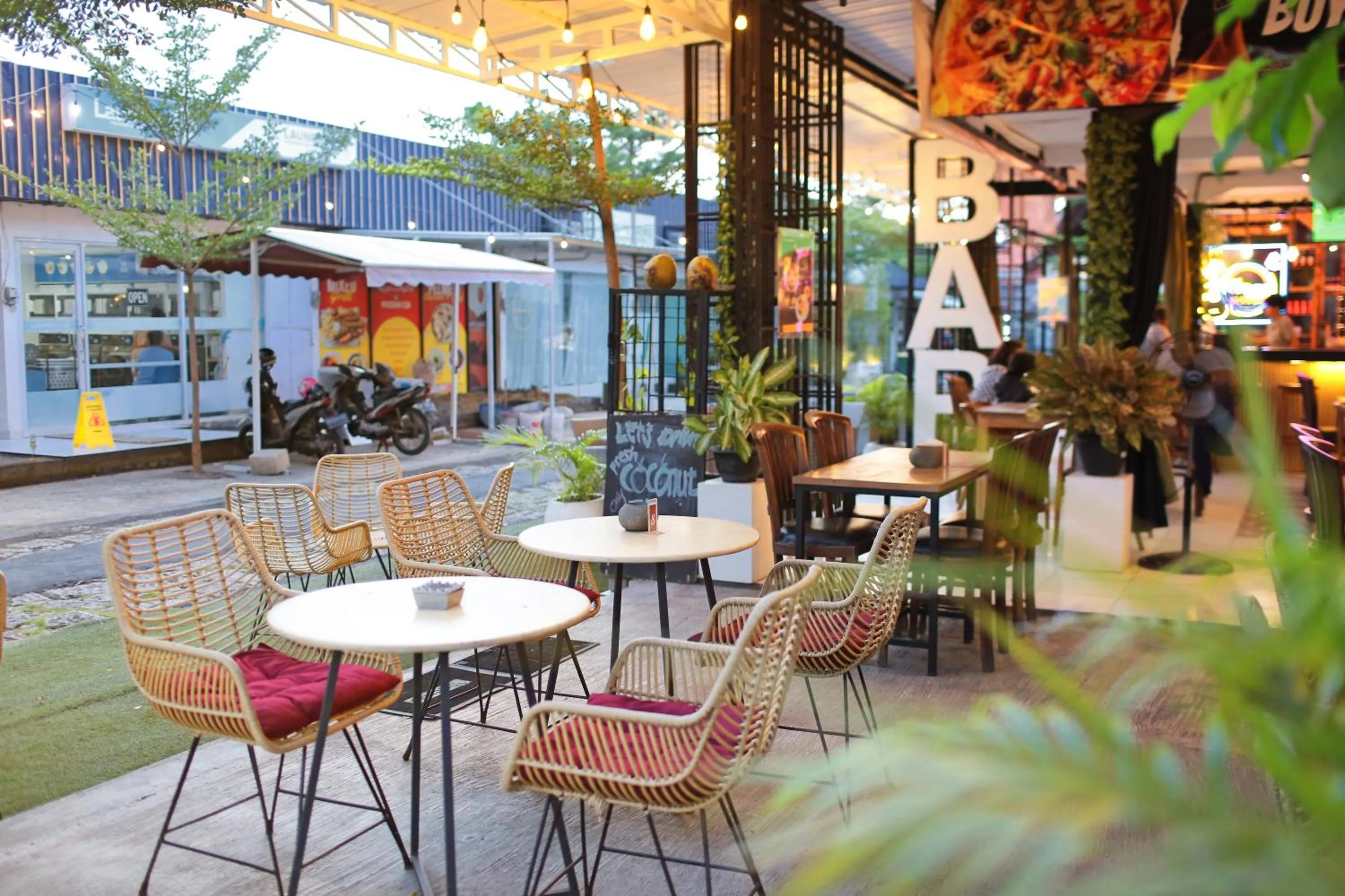 Restaurant/places to eat in The Reward Villas