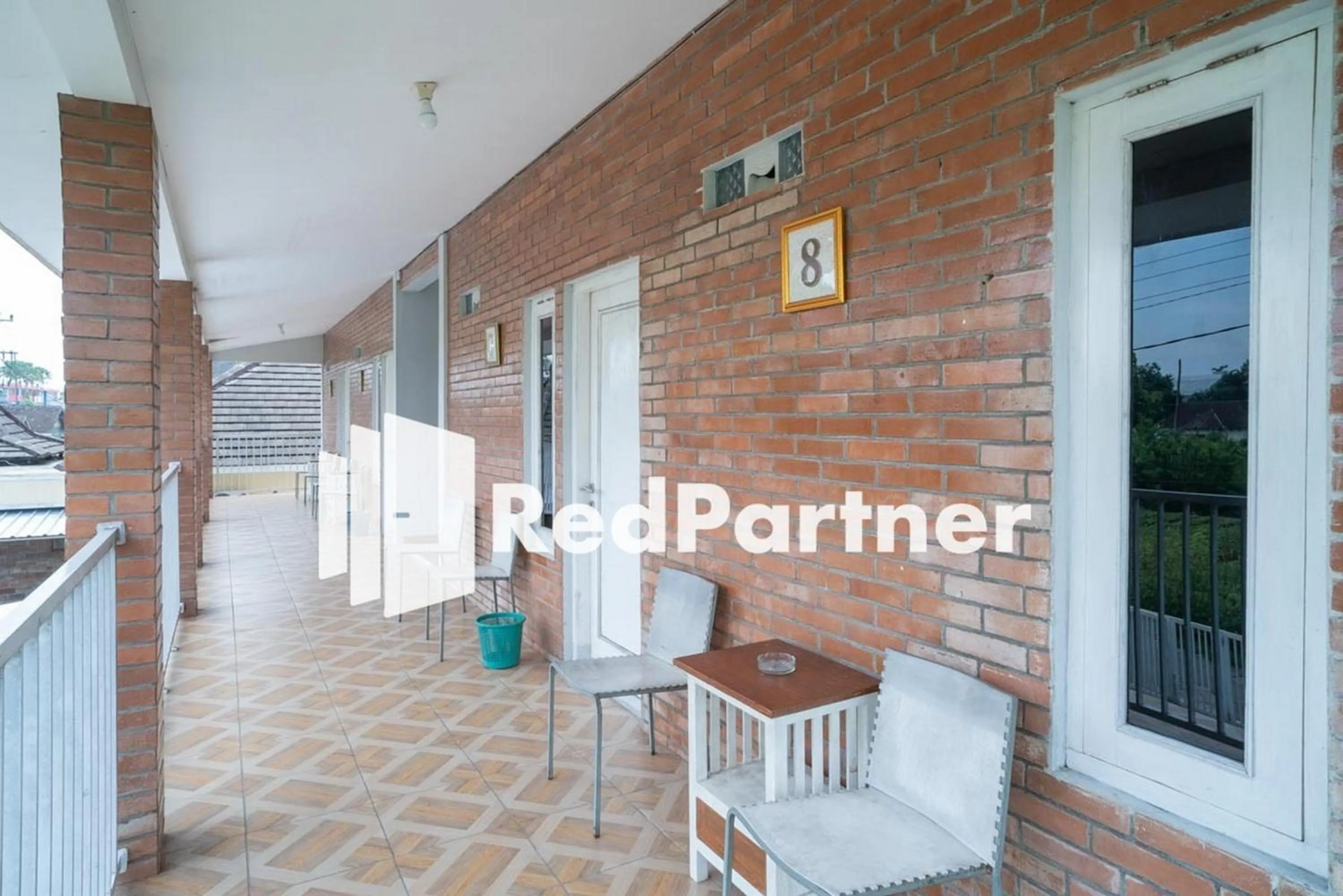 Property building in House Acasia Syariah near Universitas Aisyiah Yogyakarta Mitra RedDoorz