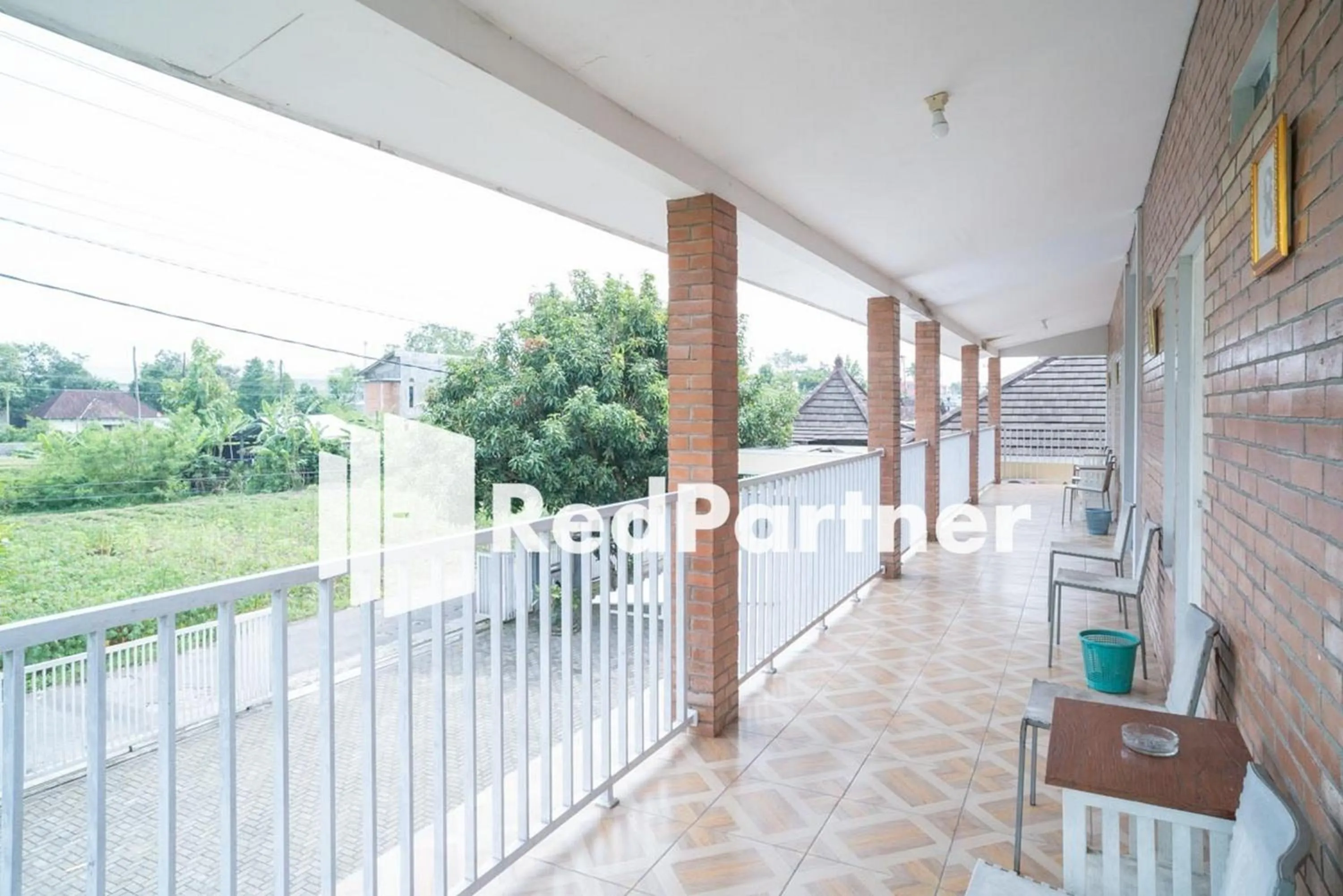 Property building in House Acasia Syariah near Universitas Aisyiah Yogyakarta Mitra RedDoorz