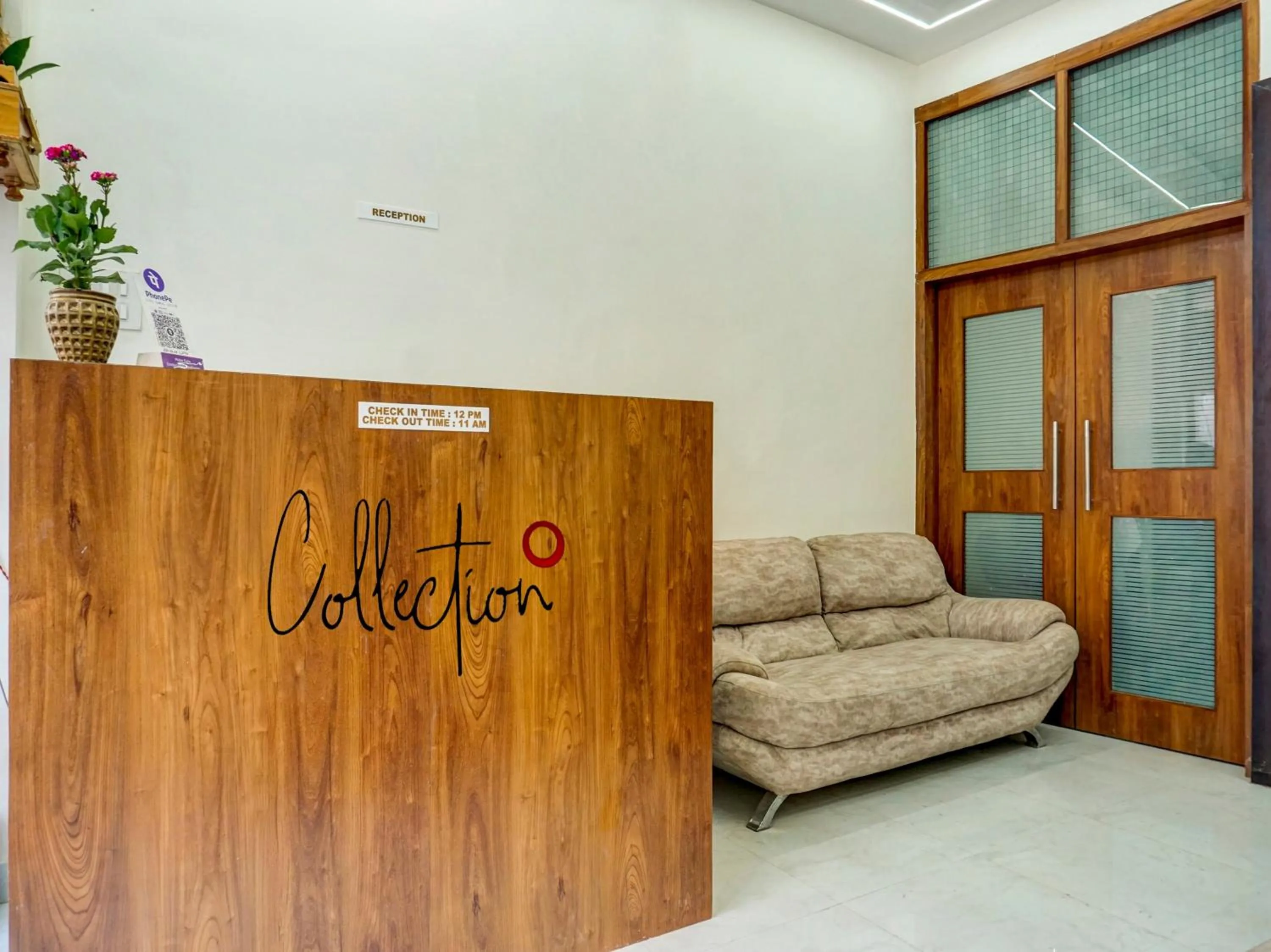 Lobby or reception in Collection O Gargi Galaxy