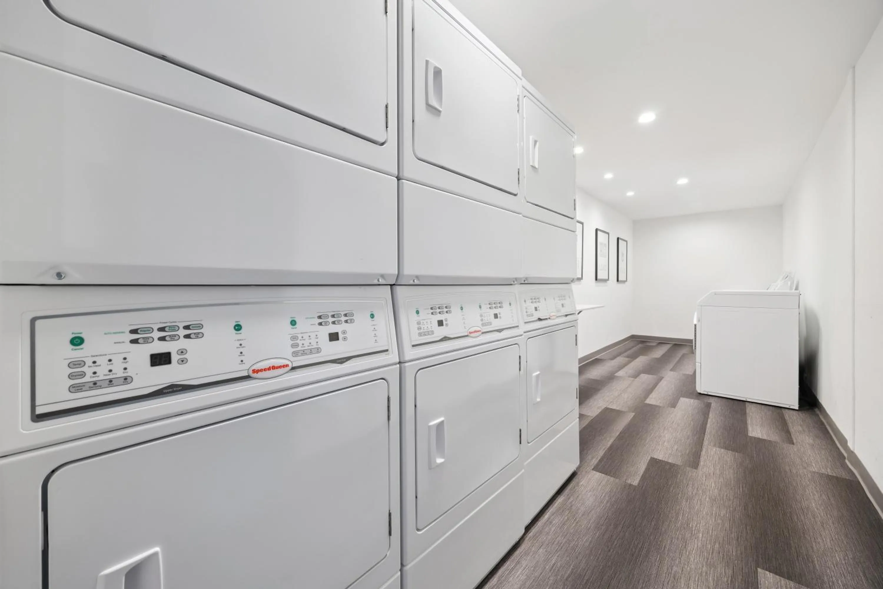 laundry in Staybridge Suites Sacramento Woodland by IHG