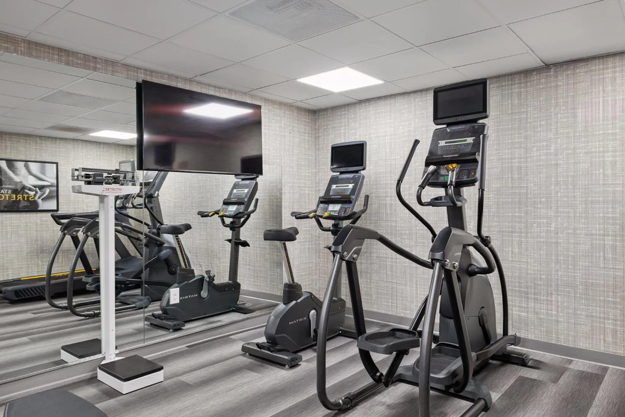 Fitness centre/facilities in Staybridge Suites Sacramento Woodland by IHG