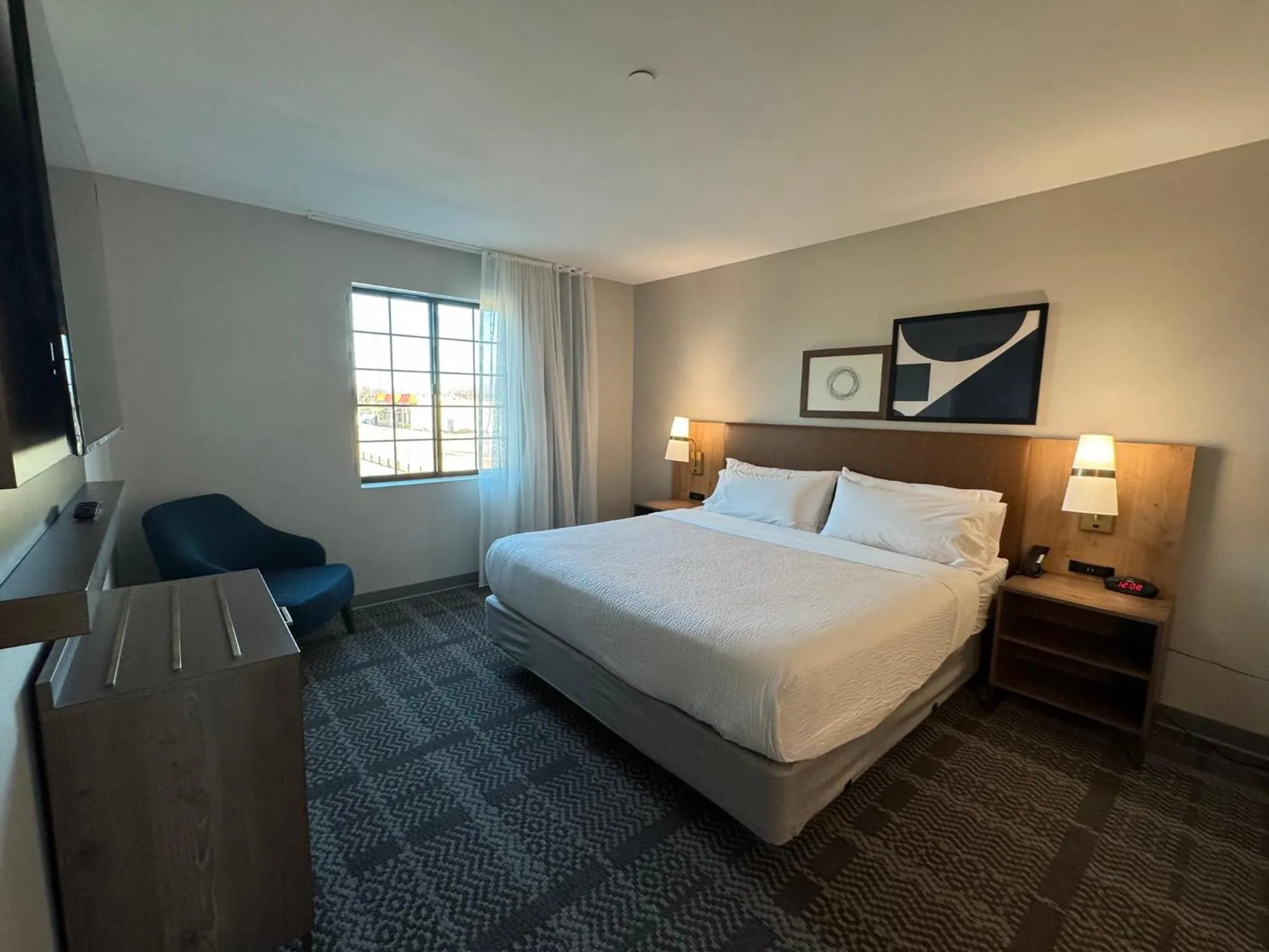 Photo of the whole room in Staybridge Suites Sacramento Woodland by IHG