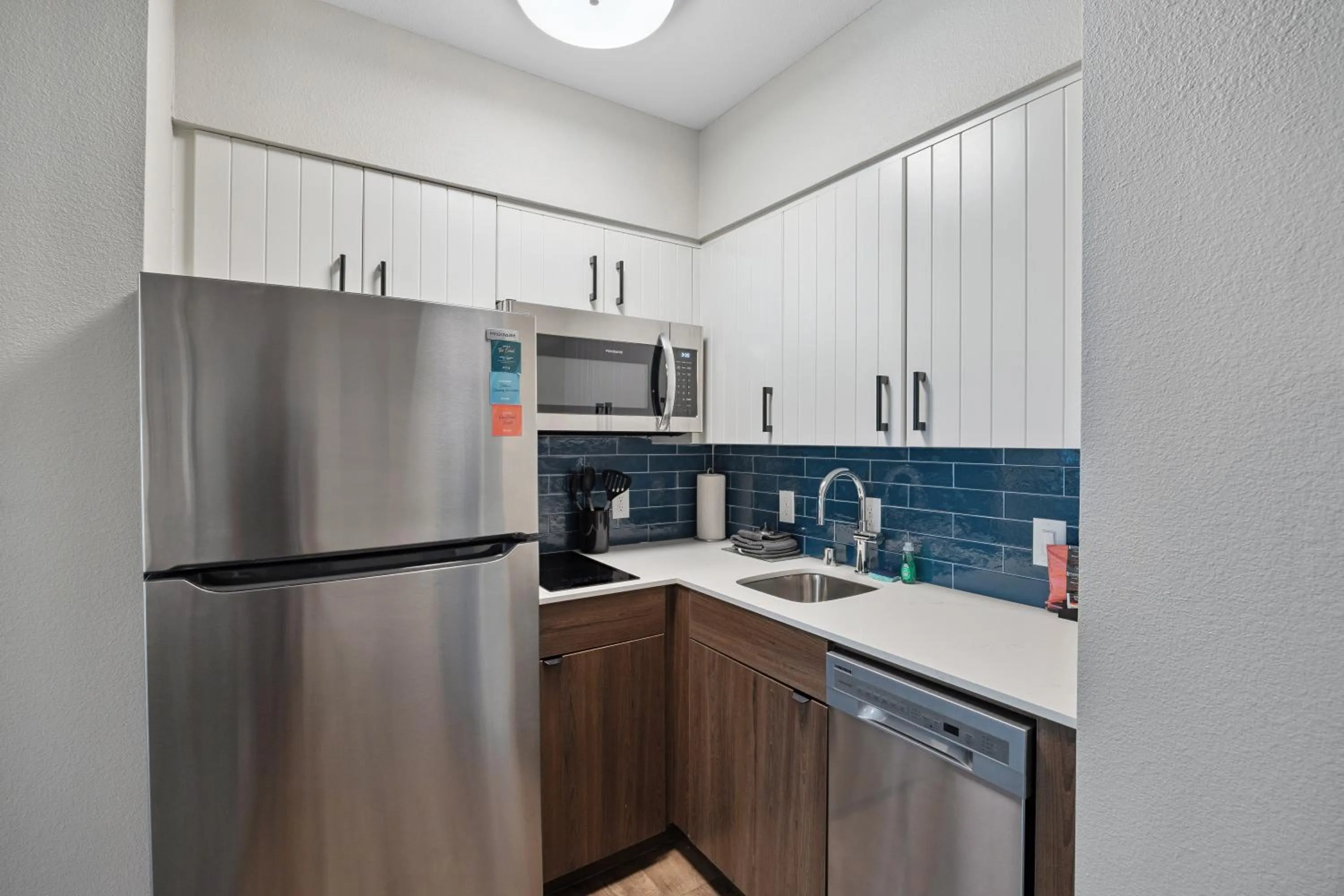 Kitchen or kitchenette in Staybridge Suites Sacramento Woodland by IHG