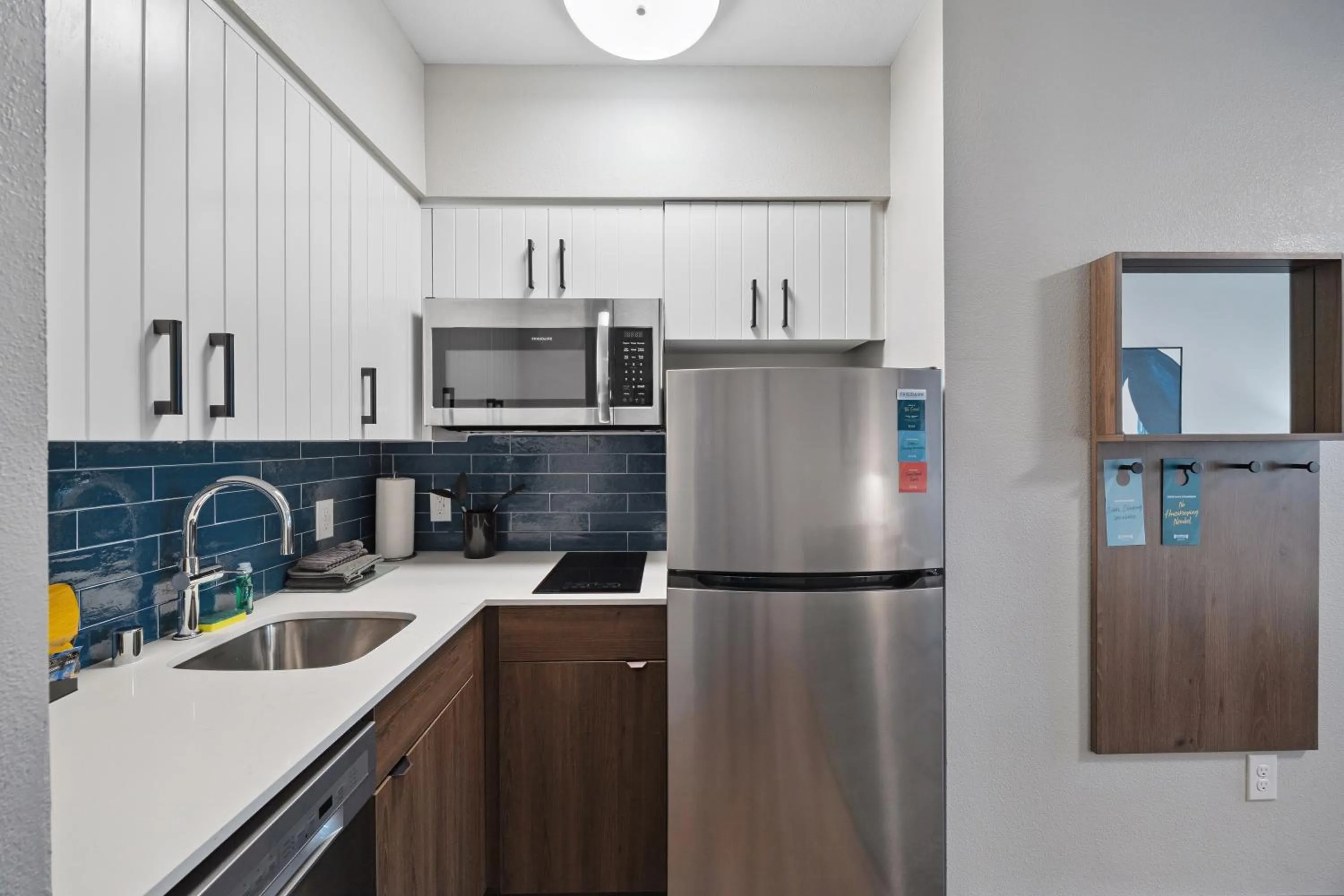 Kitchen or kitchenette in Staybridge Suites Sacramento Woodland by IHG