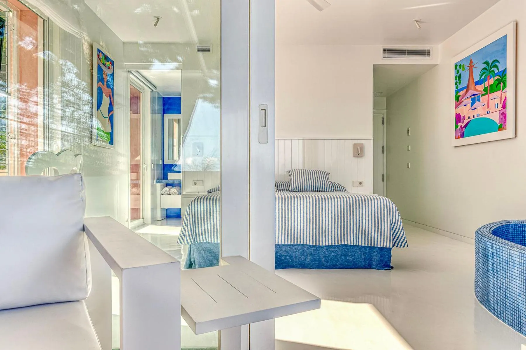 Bed in The Pink Elephant Hotel