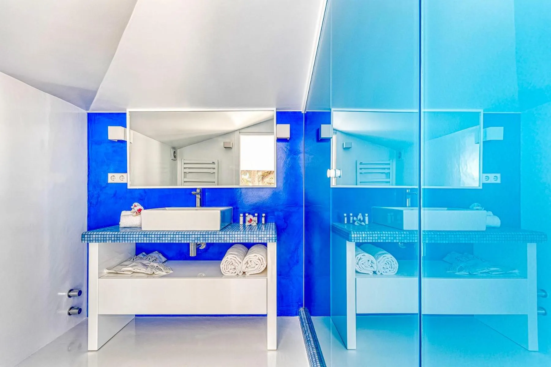 Bed in The Pink Elephant Hotel