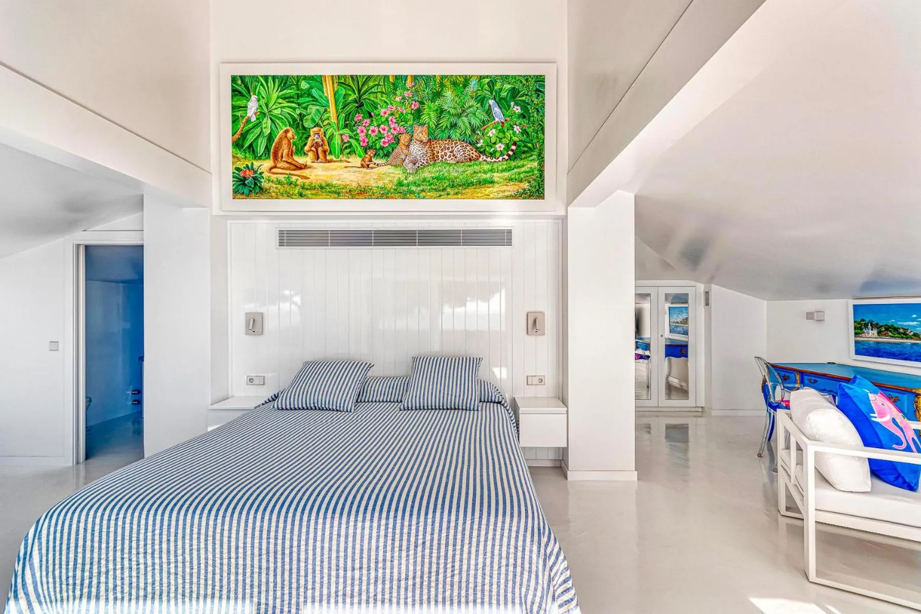 Bed in The Pink Elephant Hotel