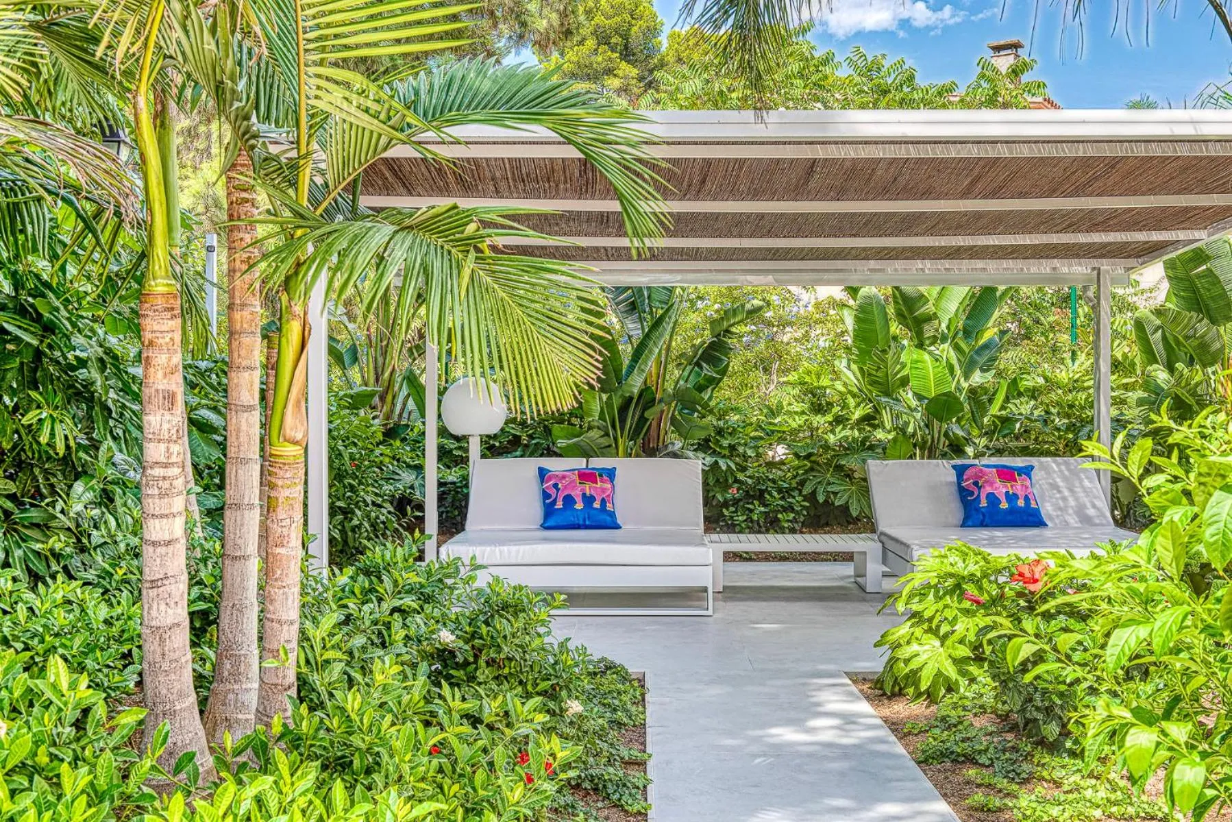 Garden view in The Pink Elephant Hotel