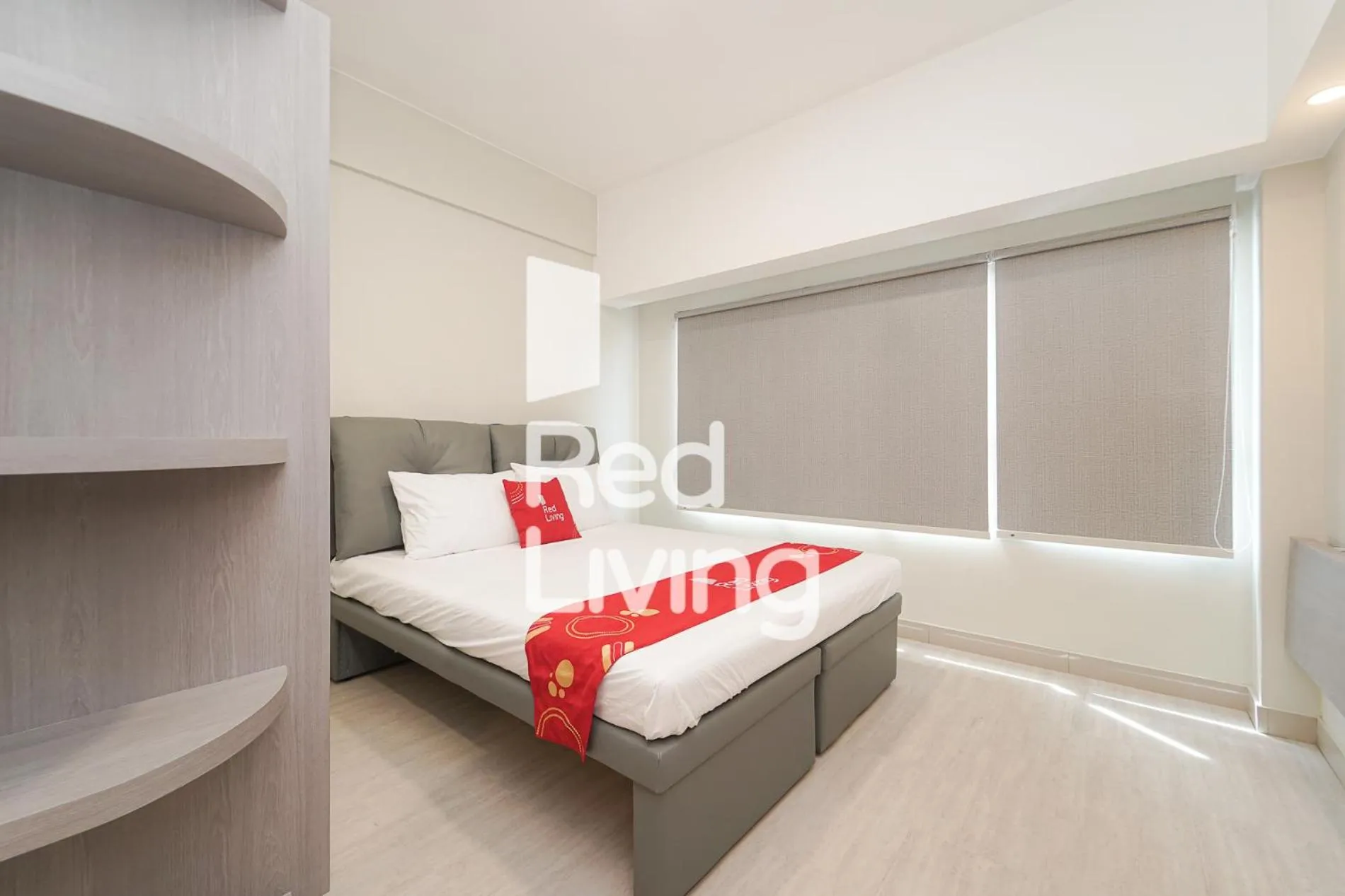 Bedroom, Bed in Redliving Apartemen Springlake Summarecon - MDH Rooms Tower Caldesia with Netflix