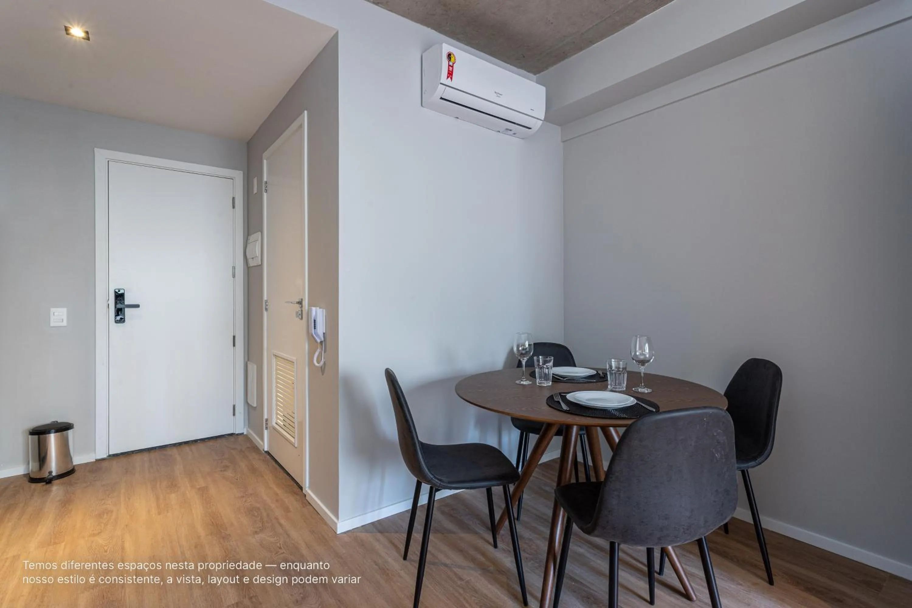 Dining area in Next Paulista by Viva - Apartamentos completos ao lado da Av Paulista e MASP