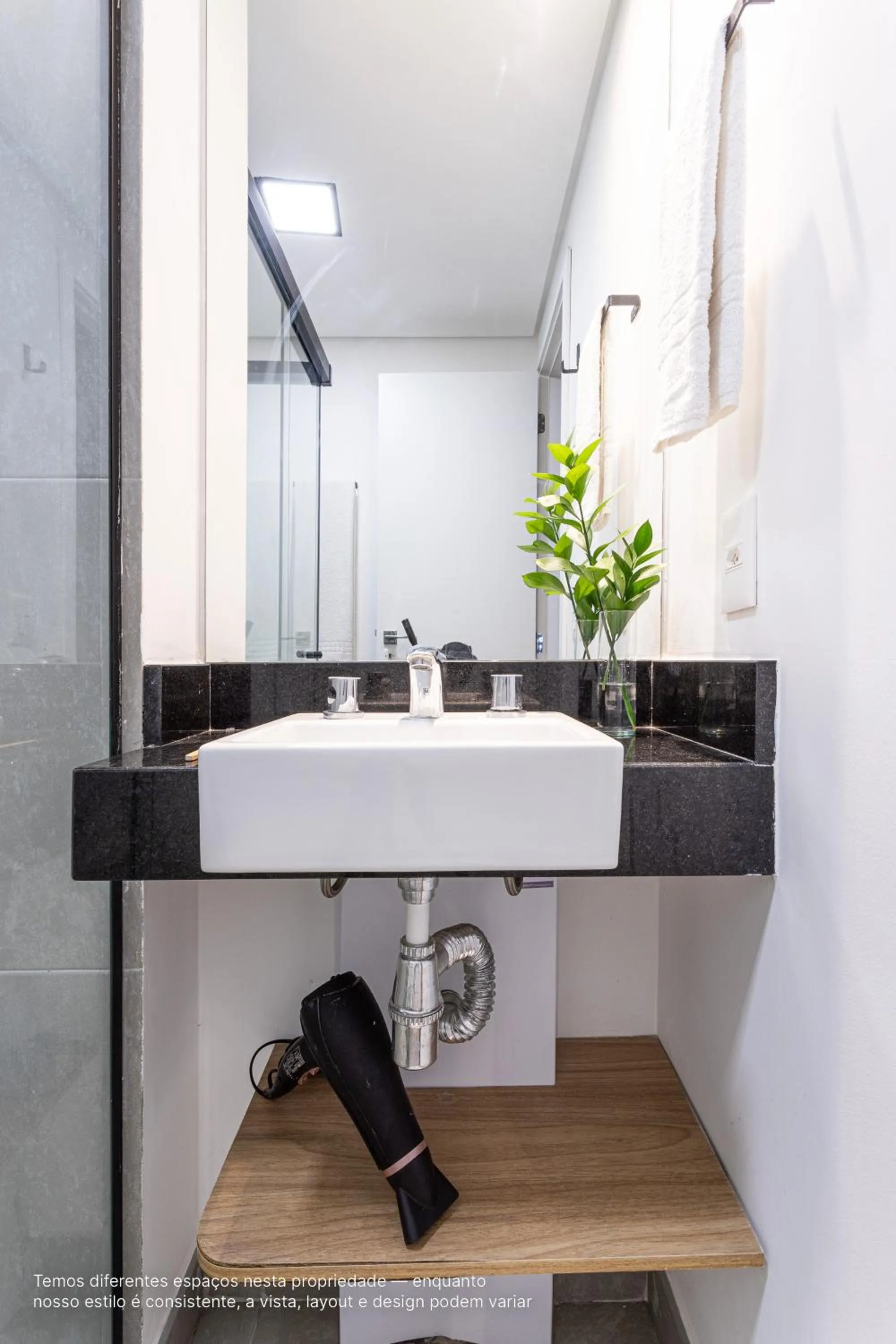 Bathroom in Next Paulista by Viva - Apartamentos completos ao lado da Av Paulista e MASP