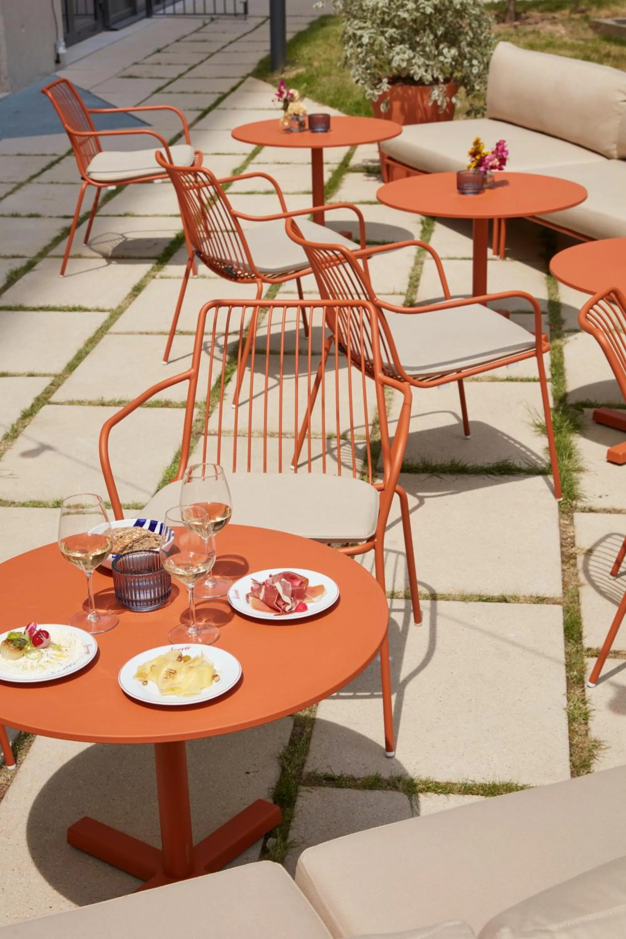 Patio in OKKO Hotels Paris Rosa Parks