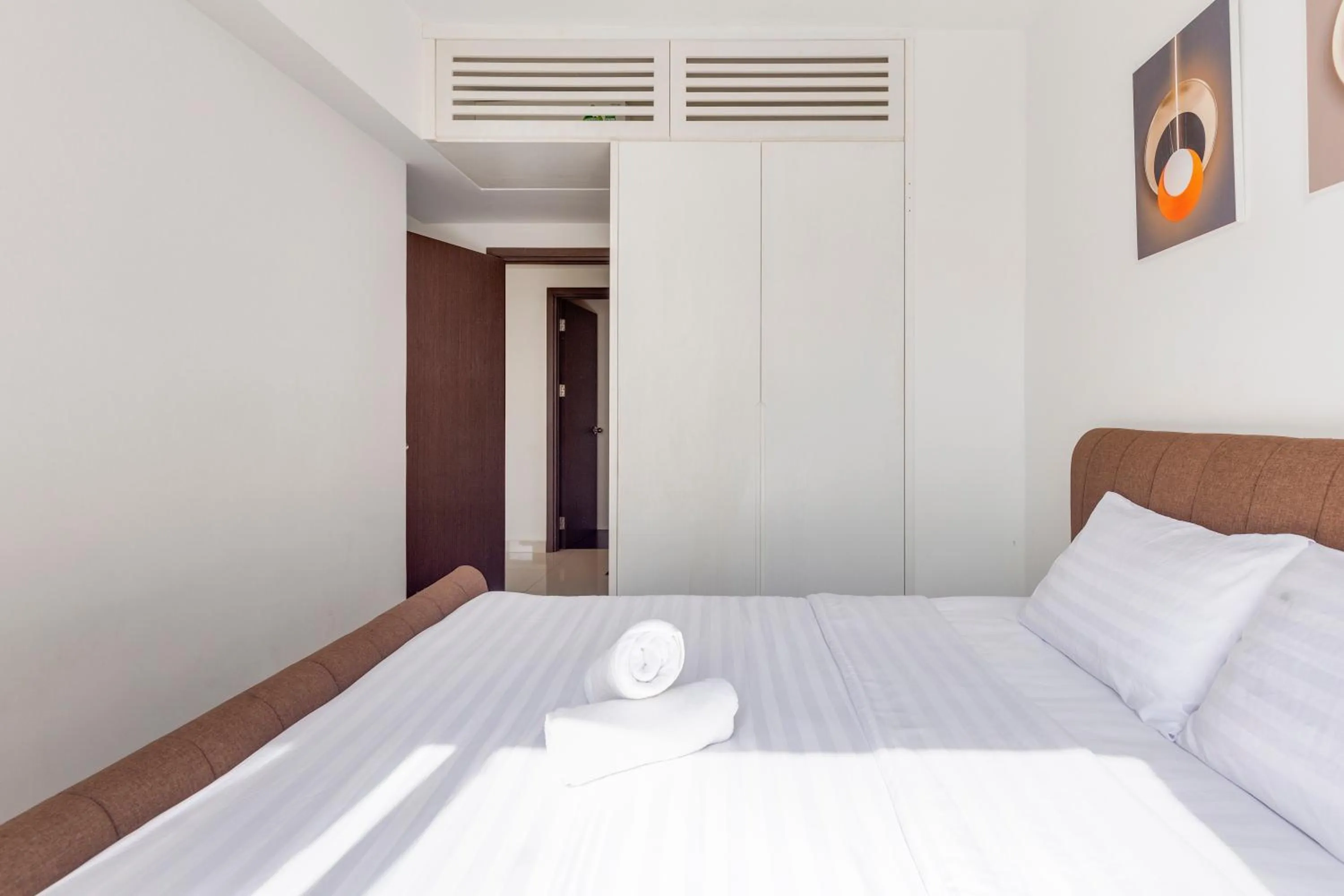 Bed in MH Apartment- Tresor- spacious and cozy center D4