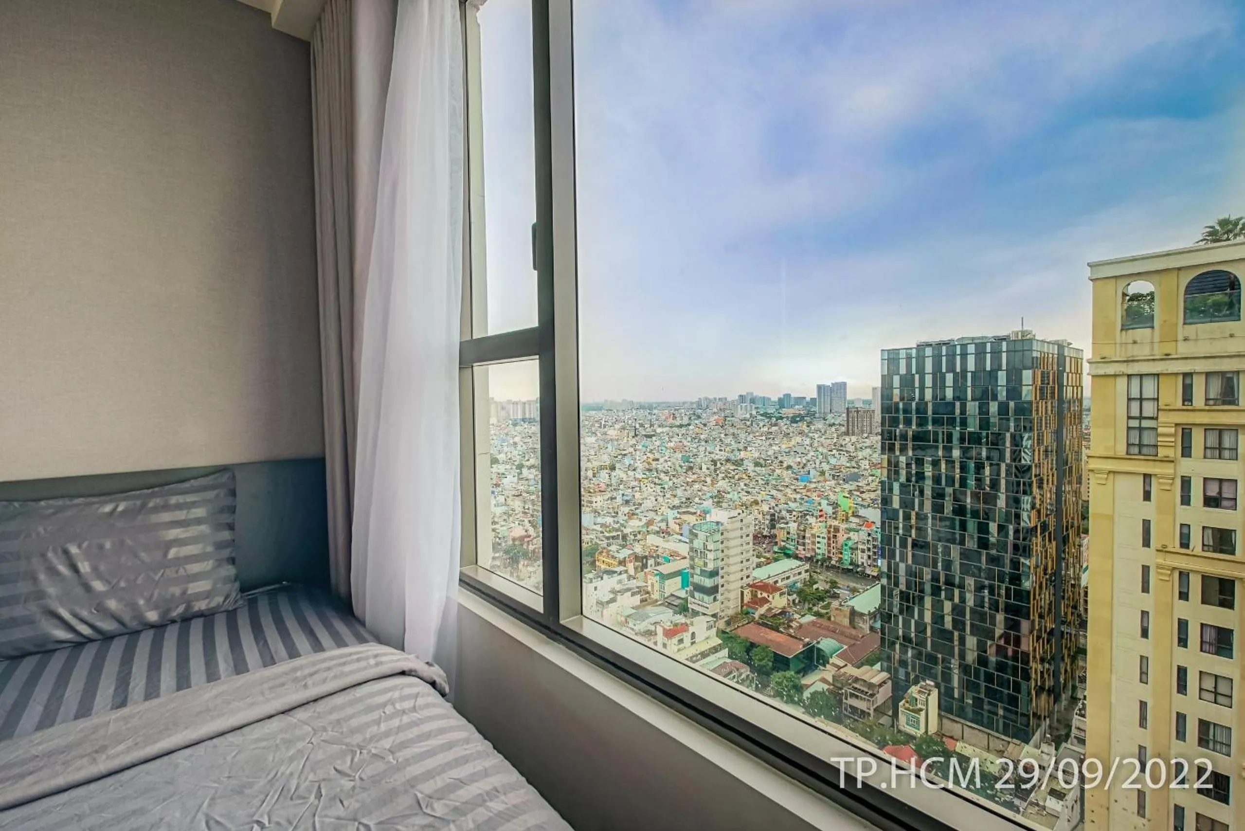 Balcony/Terrace, Bed in MH Apartment- Tresor- spacious and cozy center D4