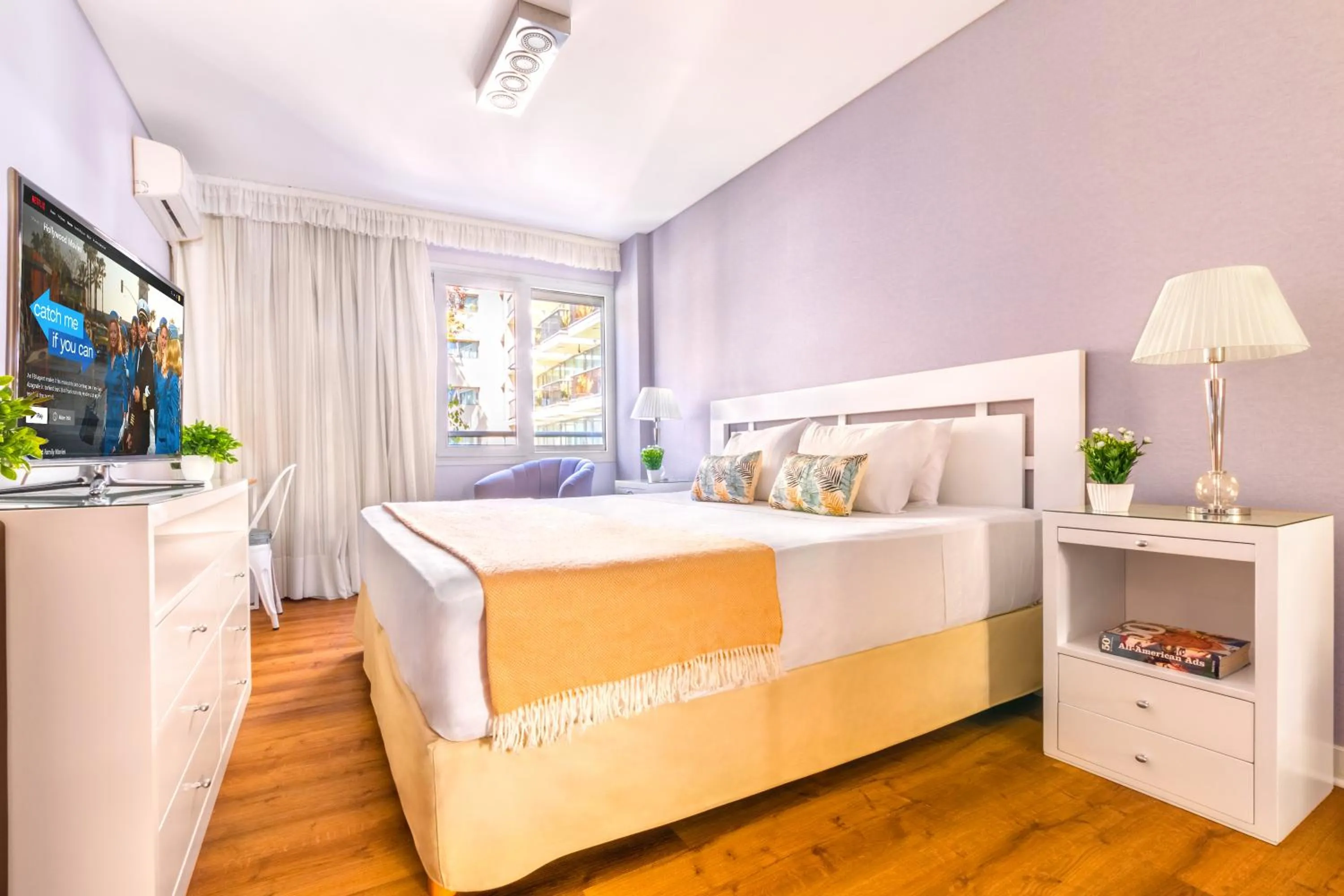 Bed in Luxury Apartments in Puerto Madero