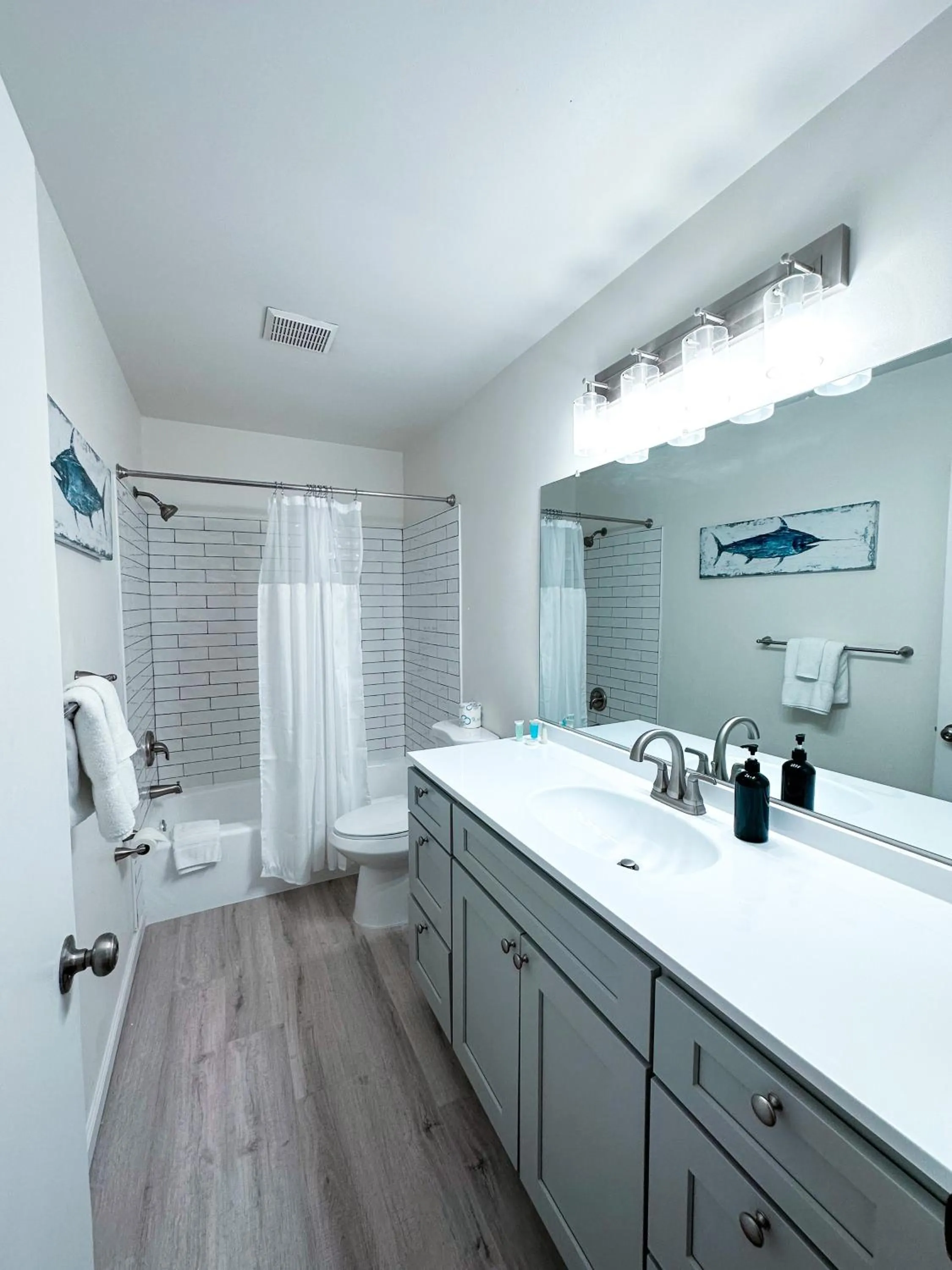 Bathroom in Sebastian Saltwater Lodge