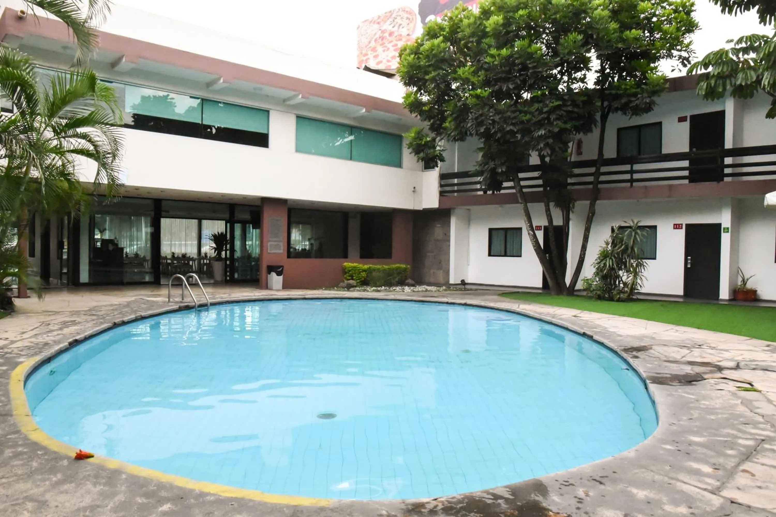 Garden in Hotel Expo Plaza Business and Family Guadalajara