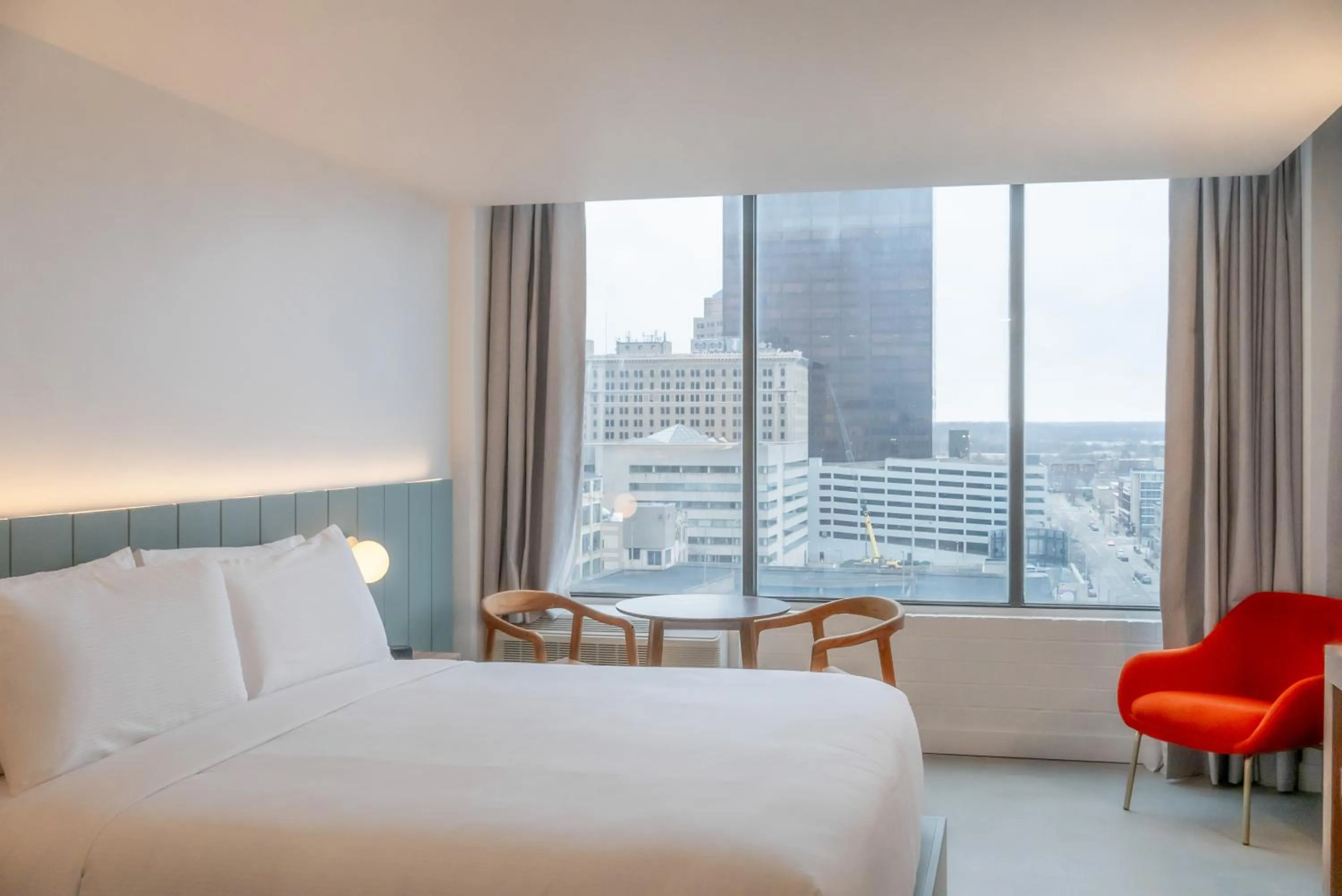 Bedroom, Bed in Dayton Vitality Hotel - Downtown