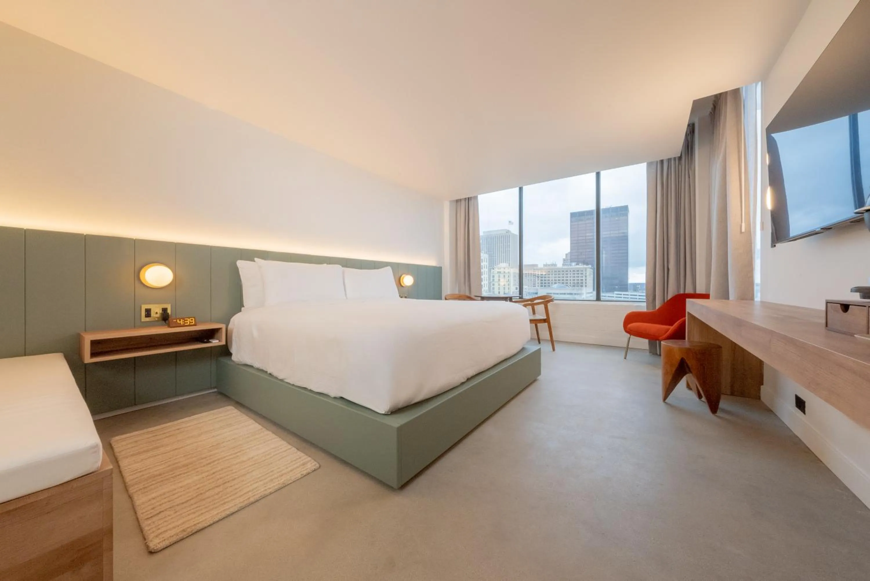 Bed in Dayton Vitality Hotel - Downtown