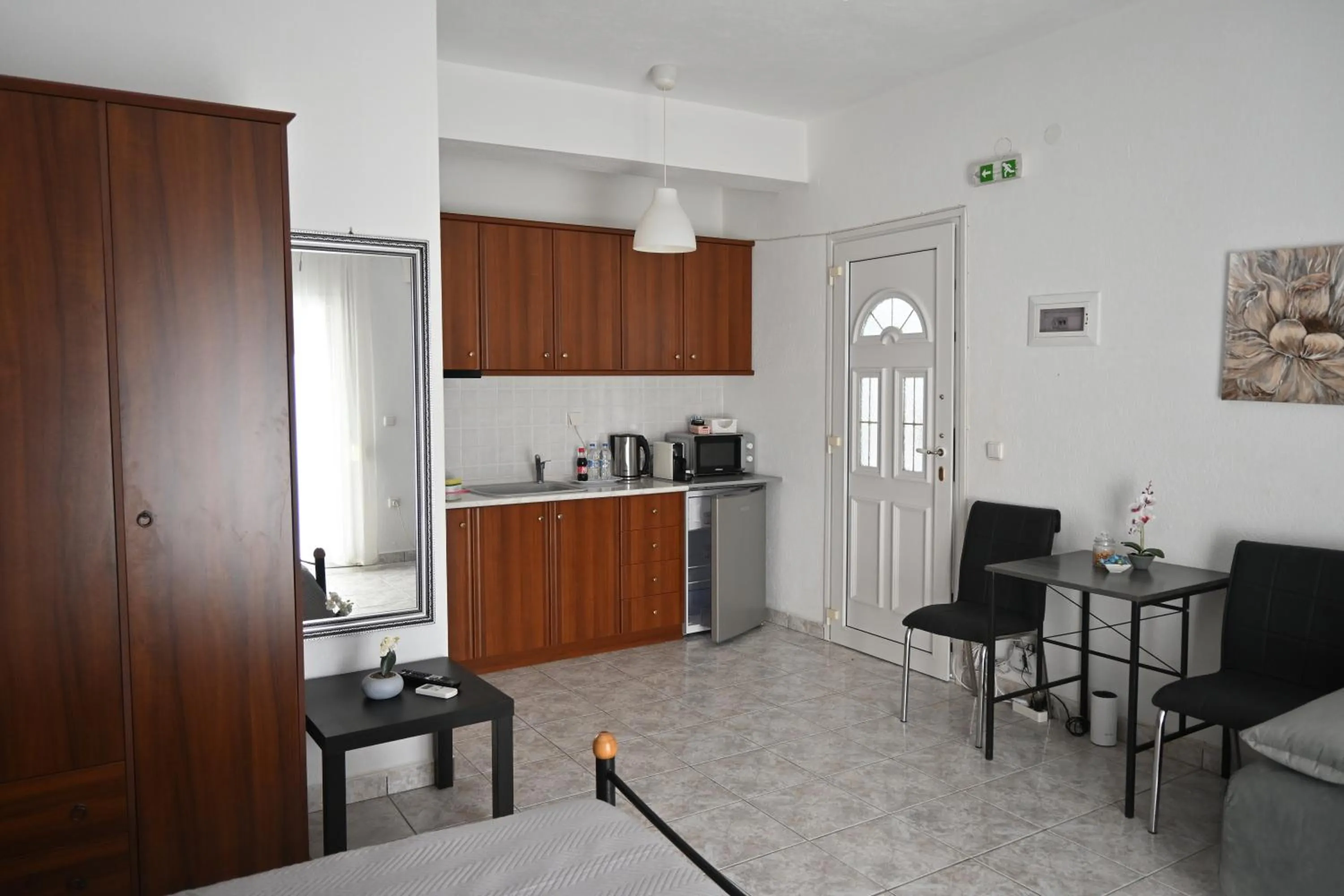 Kitchen or kitchenette in Doukas Aparthotel