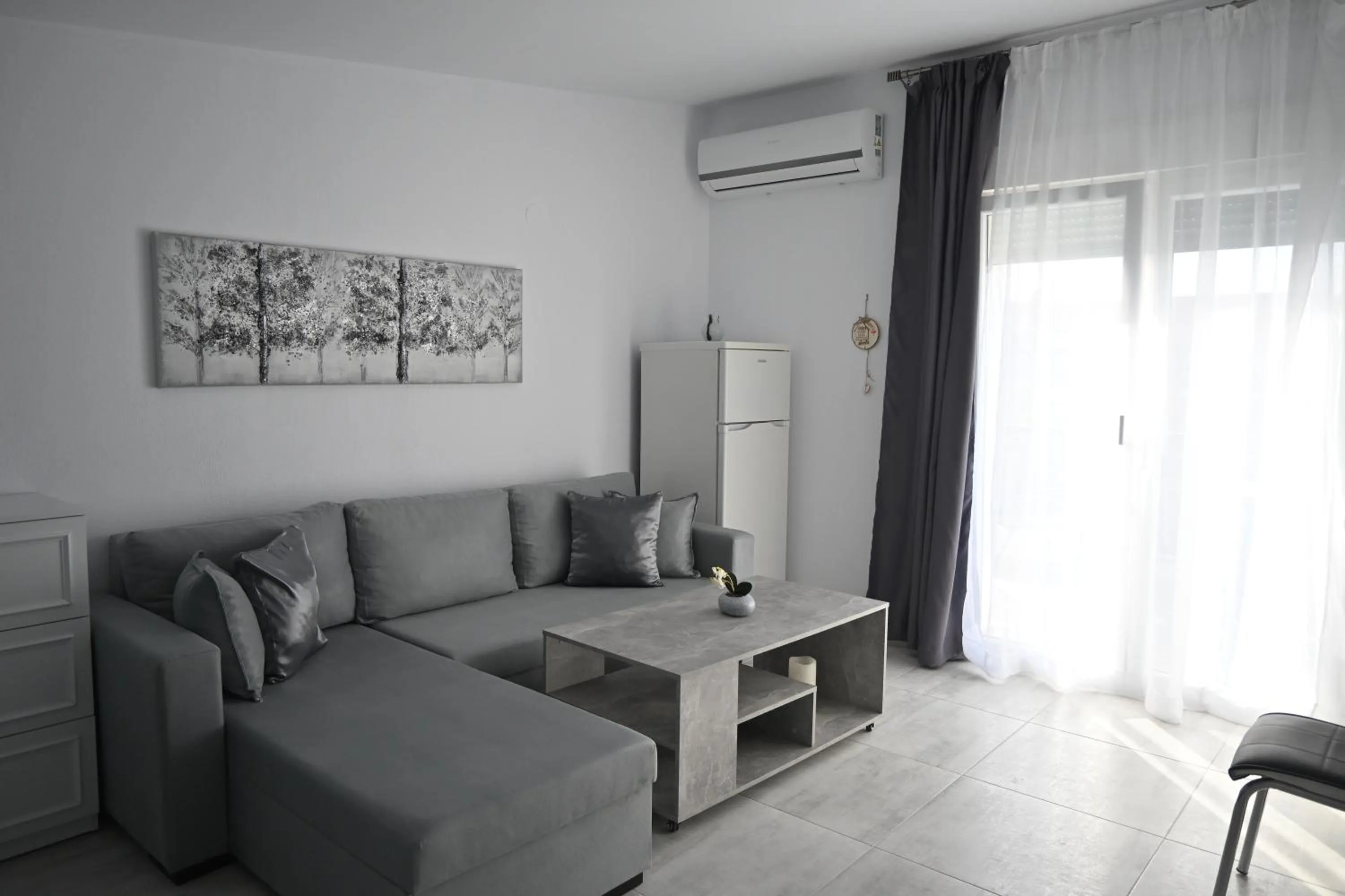 Living room, Bed in Doukas Aparthotel