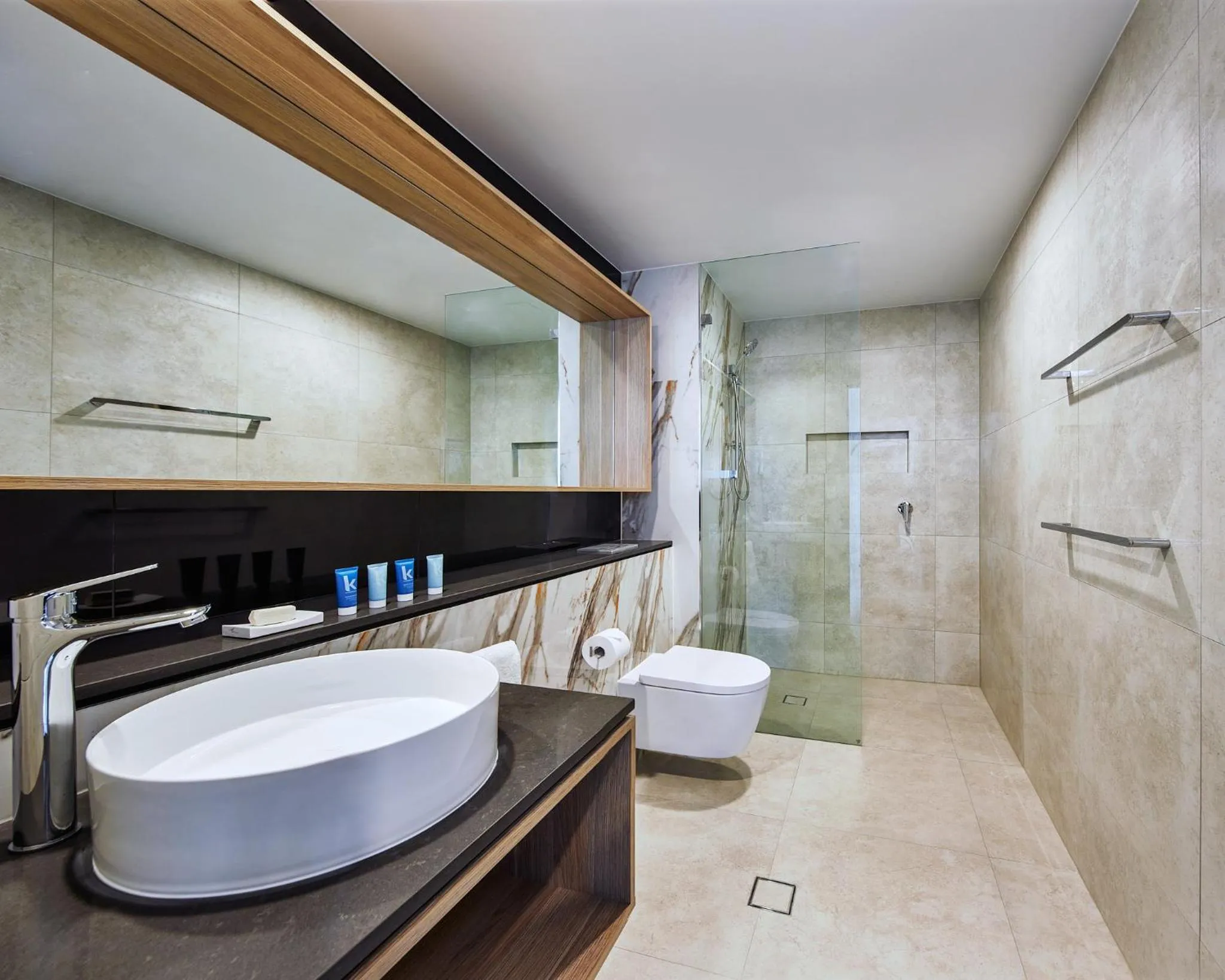 Bathroom in Meriton Suites Liverpool