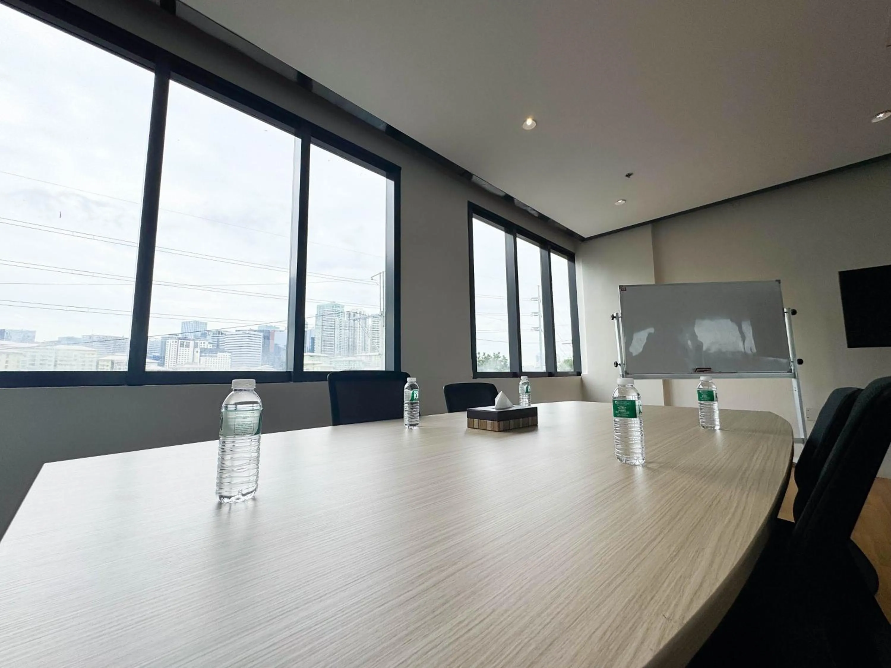 Meeting/conference room in Hotel101 - Fort