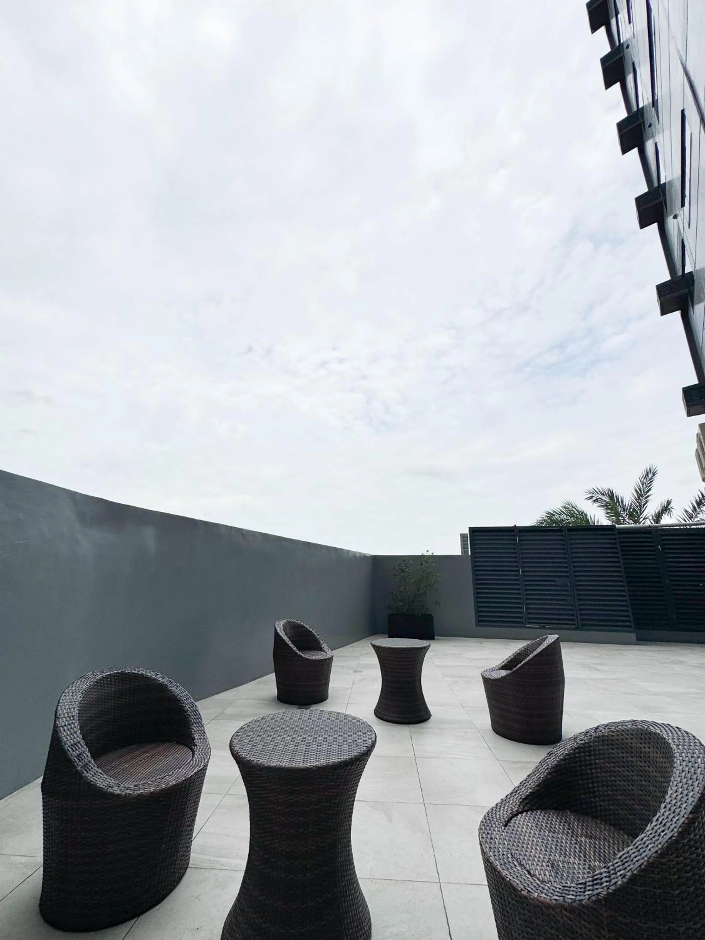 Swimming pool in Hotel101 - Fort