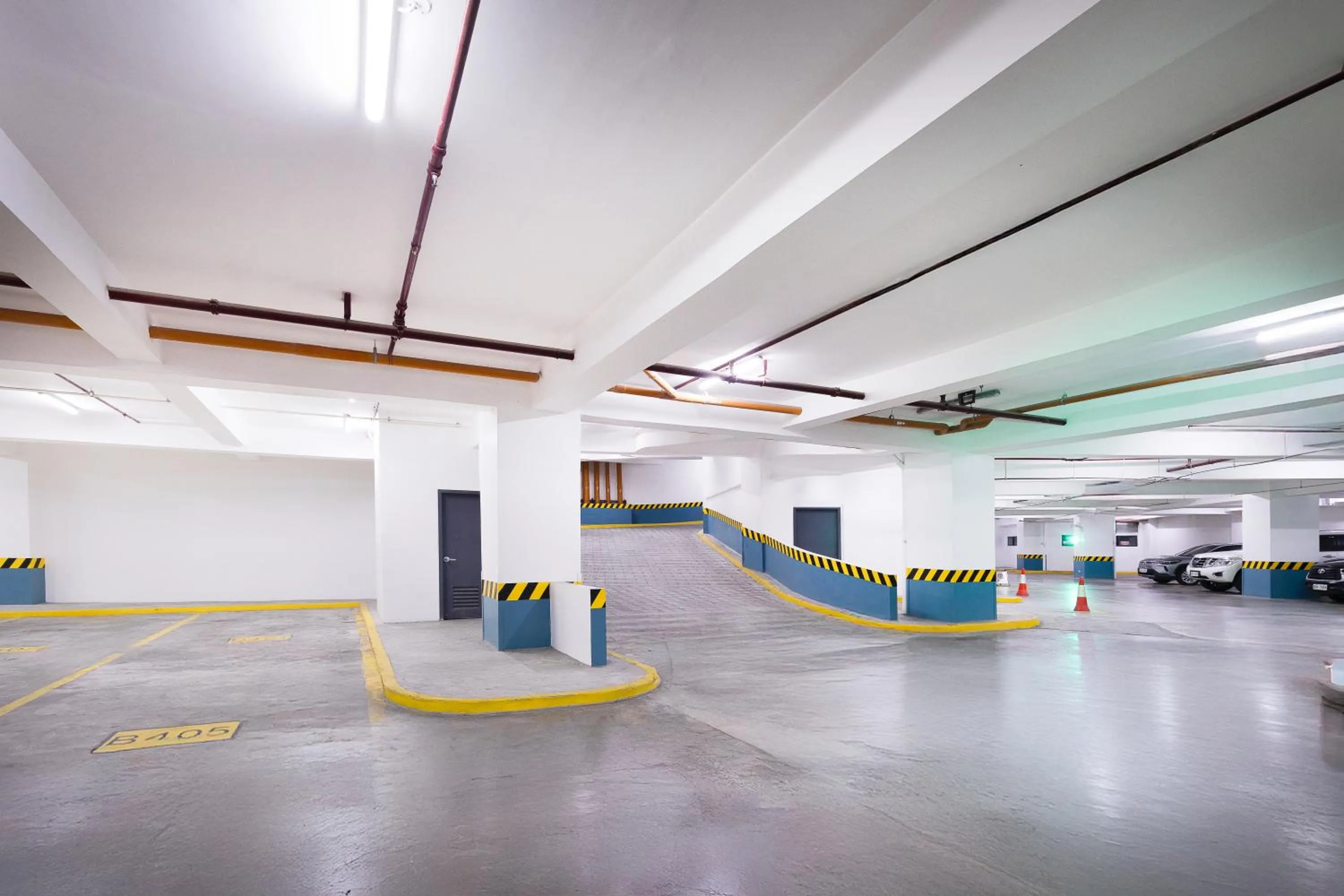 Parking in Hotel101 - Fort