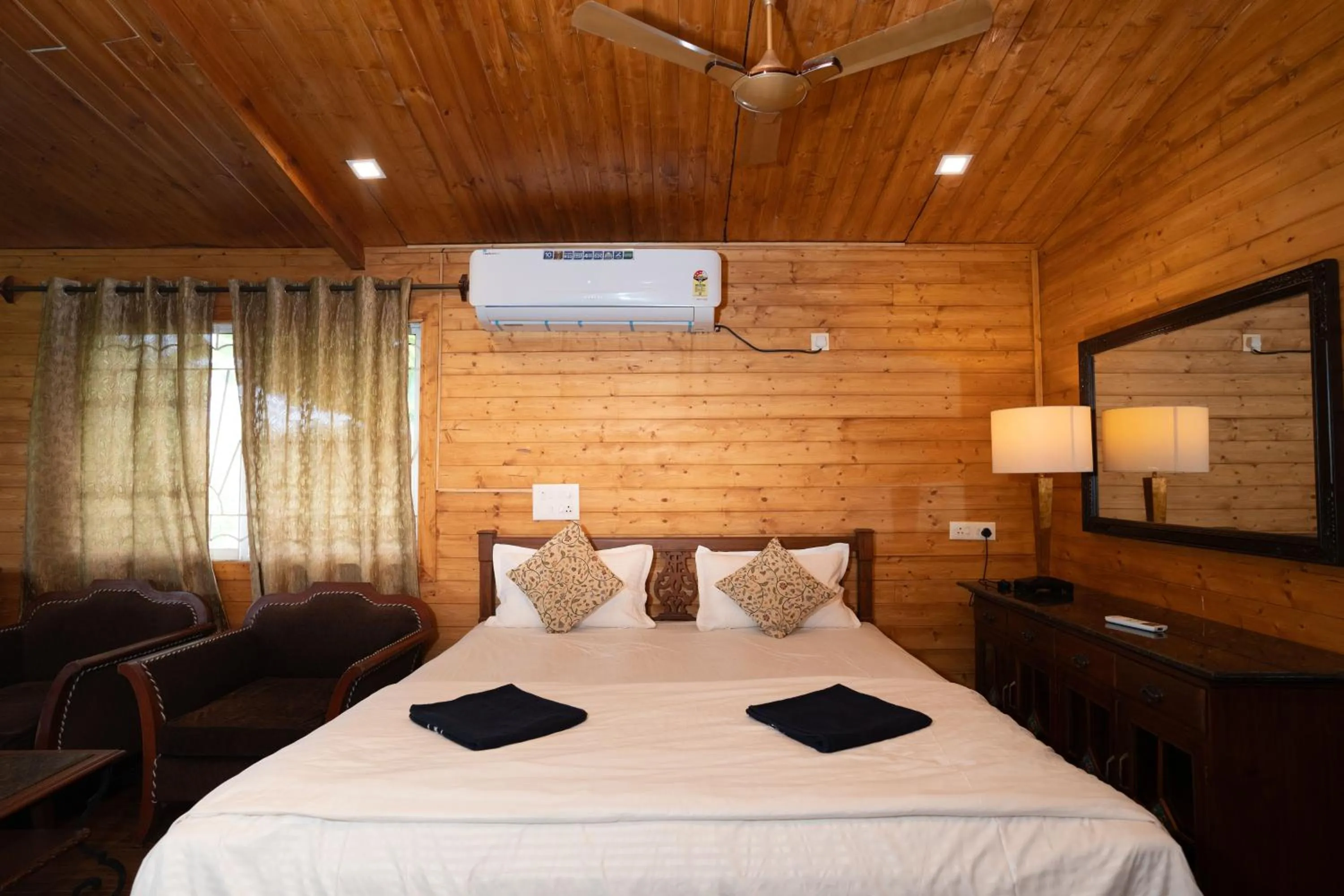 Bed in Nasya Beachside Cottages