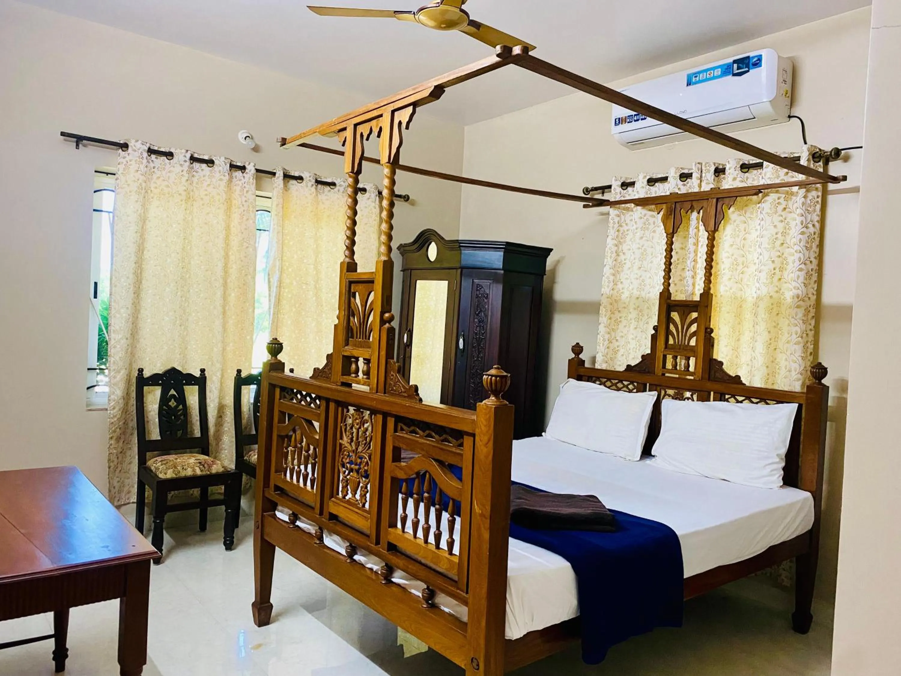 Bed in Nasya Beachside Cottages