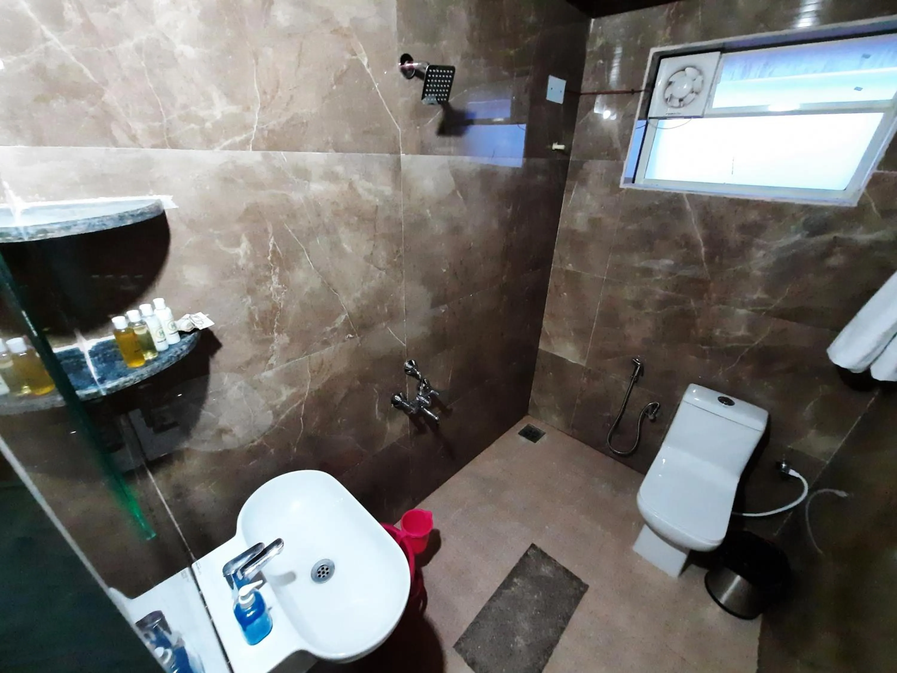 Bathroom in Hotel Golden Heights Gokarna