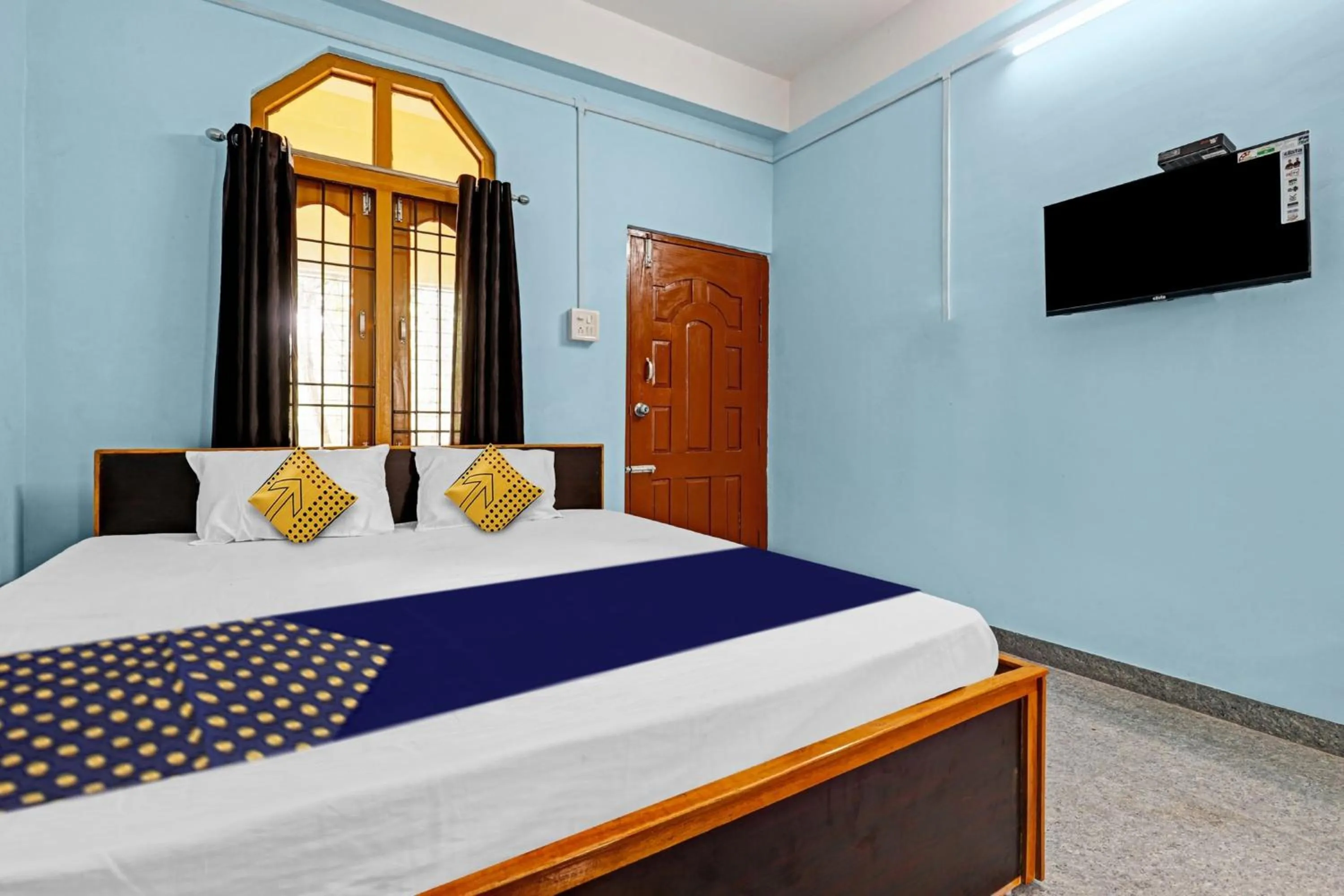 Bedroom, Bed in Hotel O Garam Masala Residency