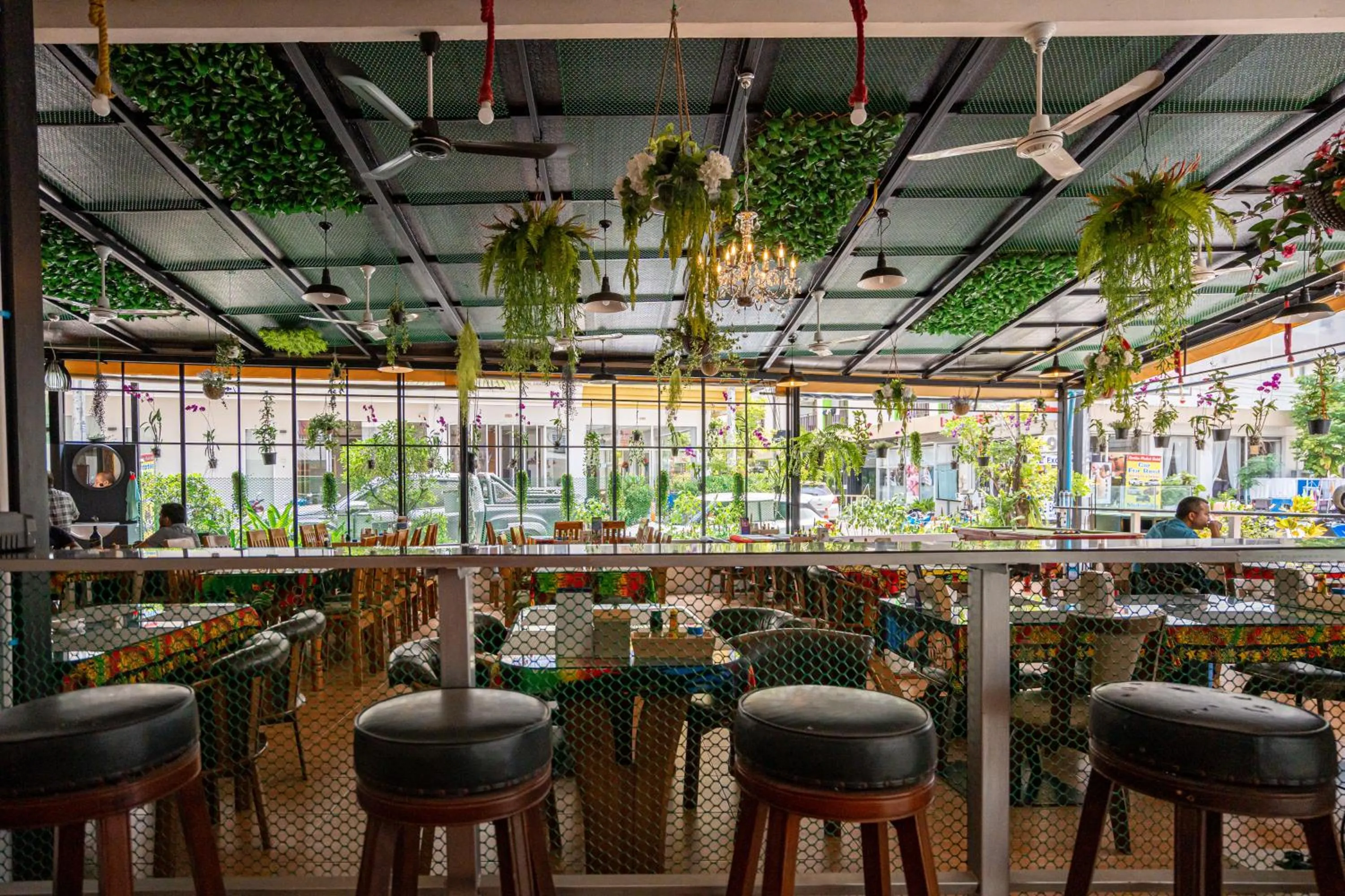 Restaurant/places to eat in Santi White House Patong