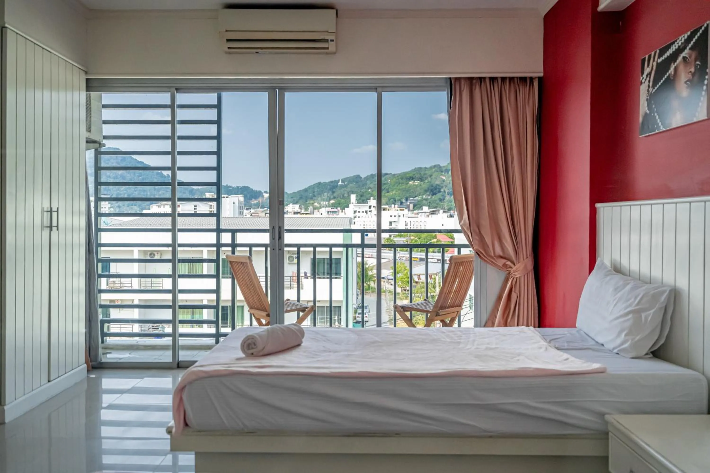 Mountain view in Santi White House Patong