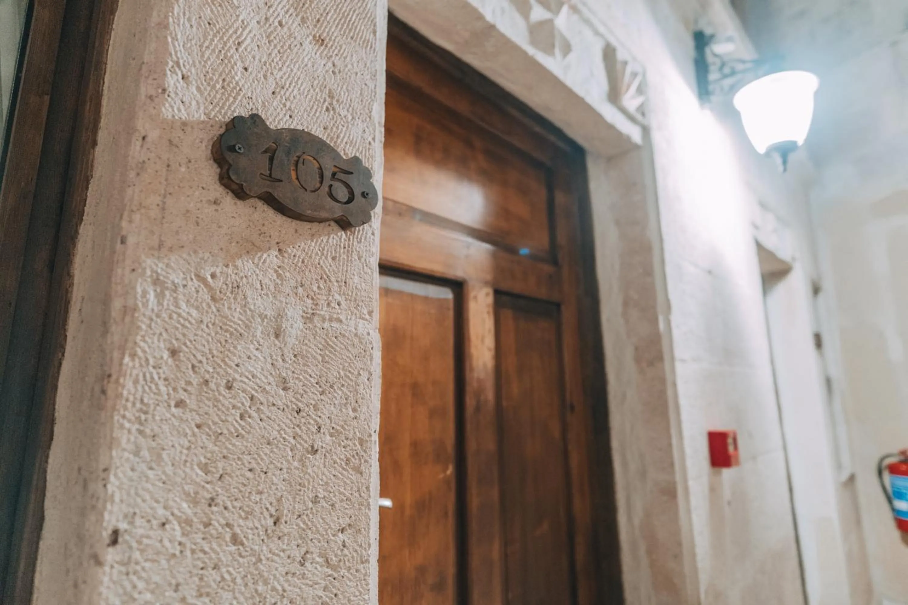 Massage in Sora Cave Hotel