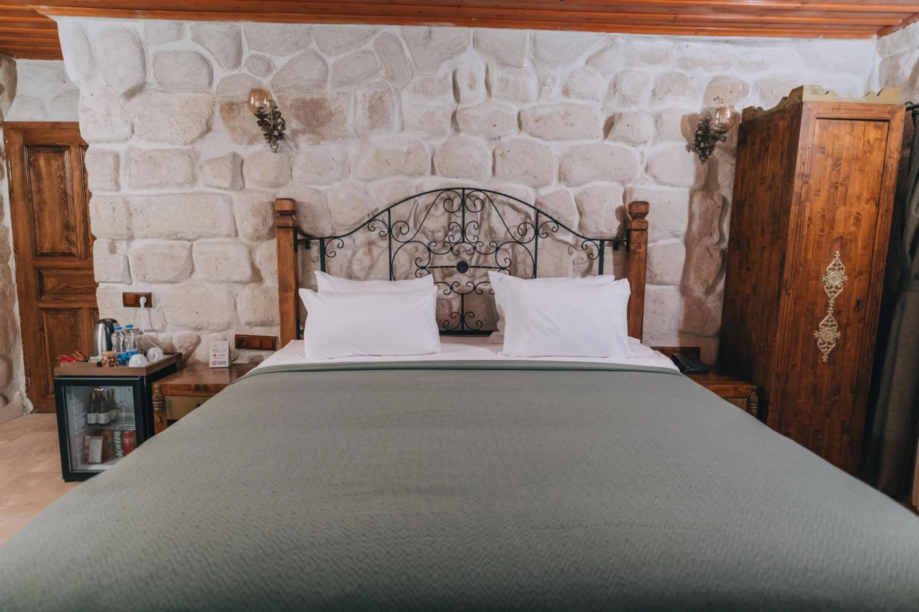 Bed in Sora Cave Hotel