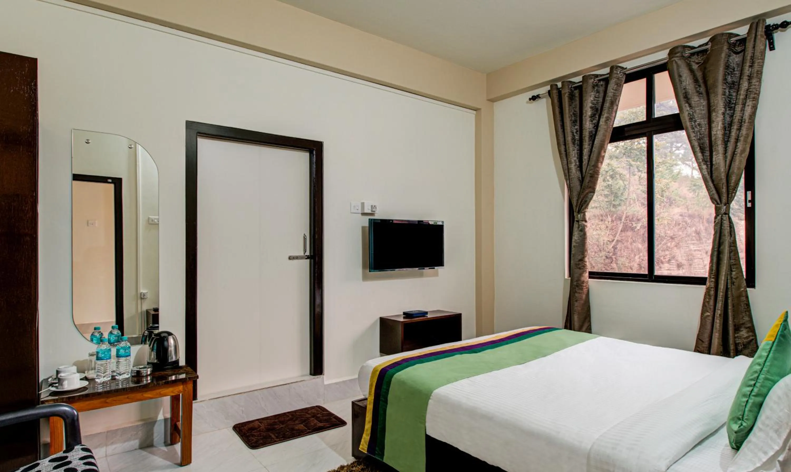 Bed in Treebo Staying Center