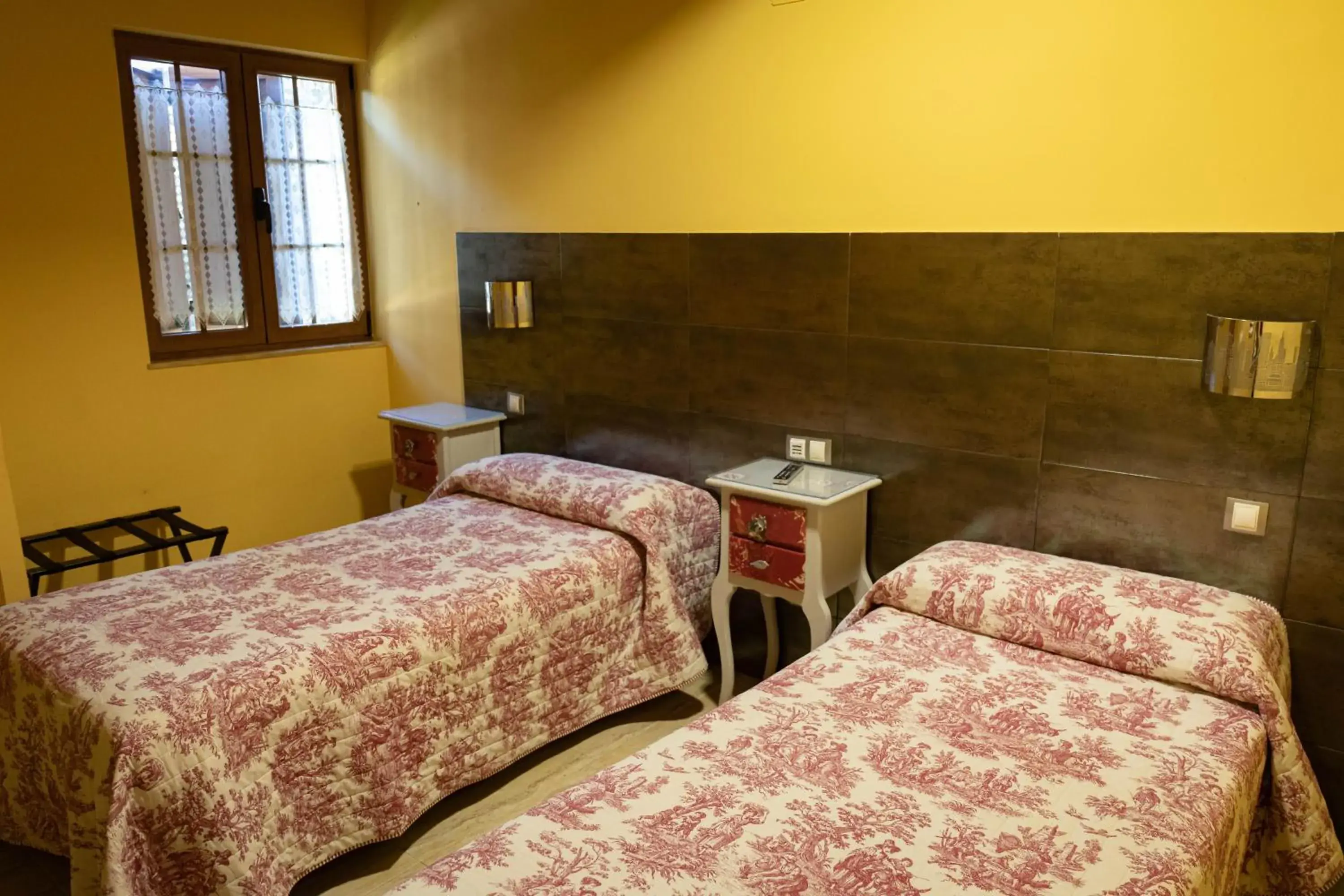 Budget Double Room in Hotel Un lugar en la Vecilla Budget Double Room in Hotel Un lugar en la Vecilla