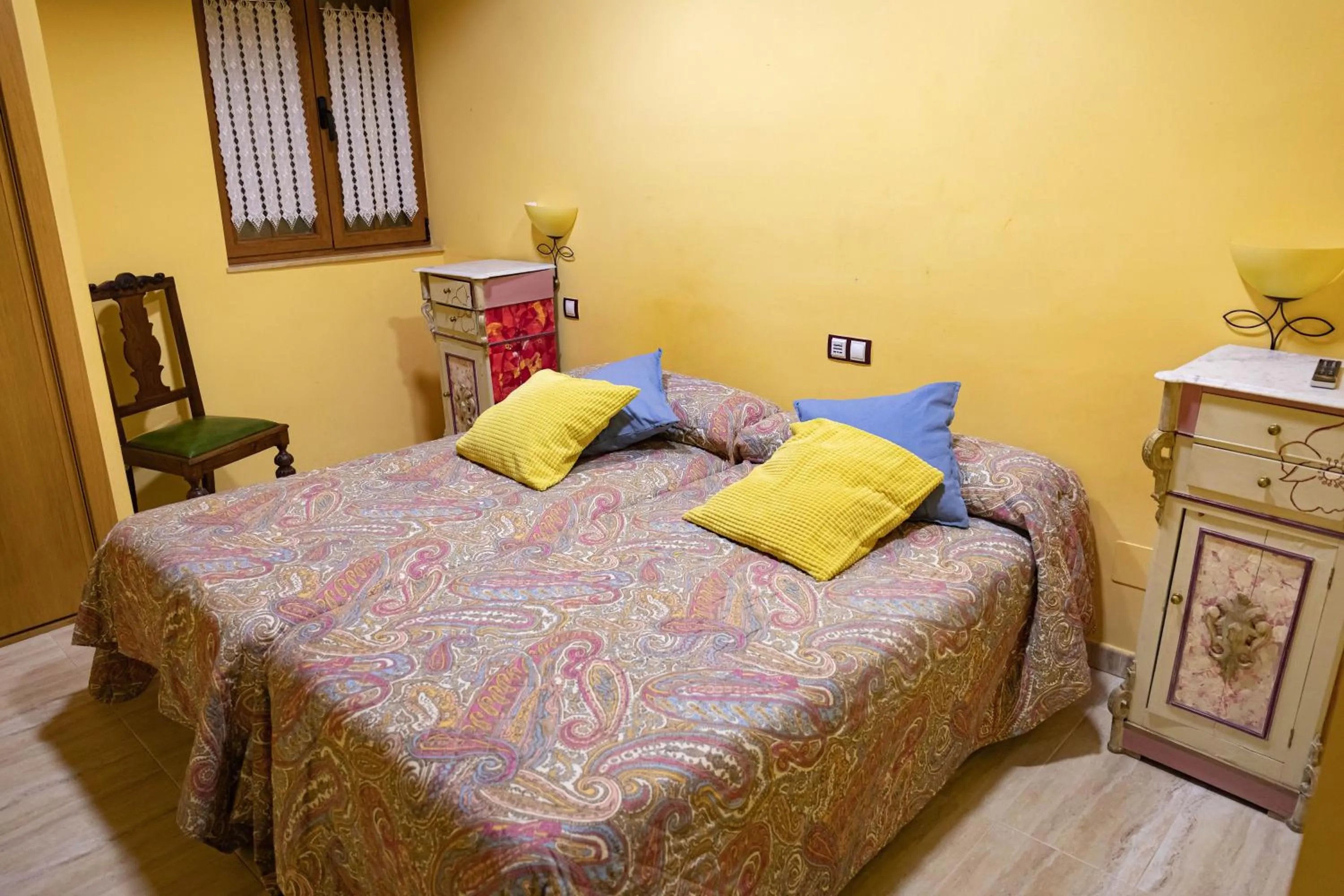 Bedroom, Bed in Hotel Un lugar en la Vecilla