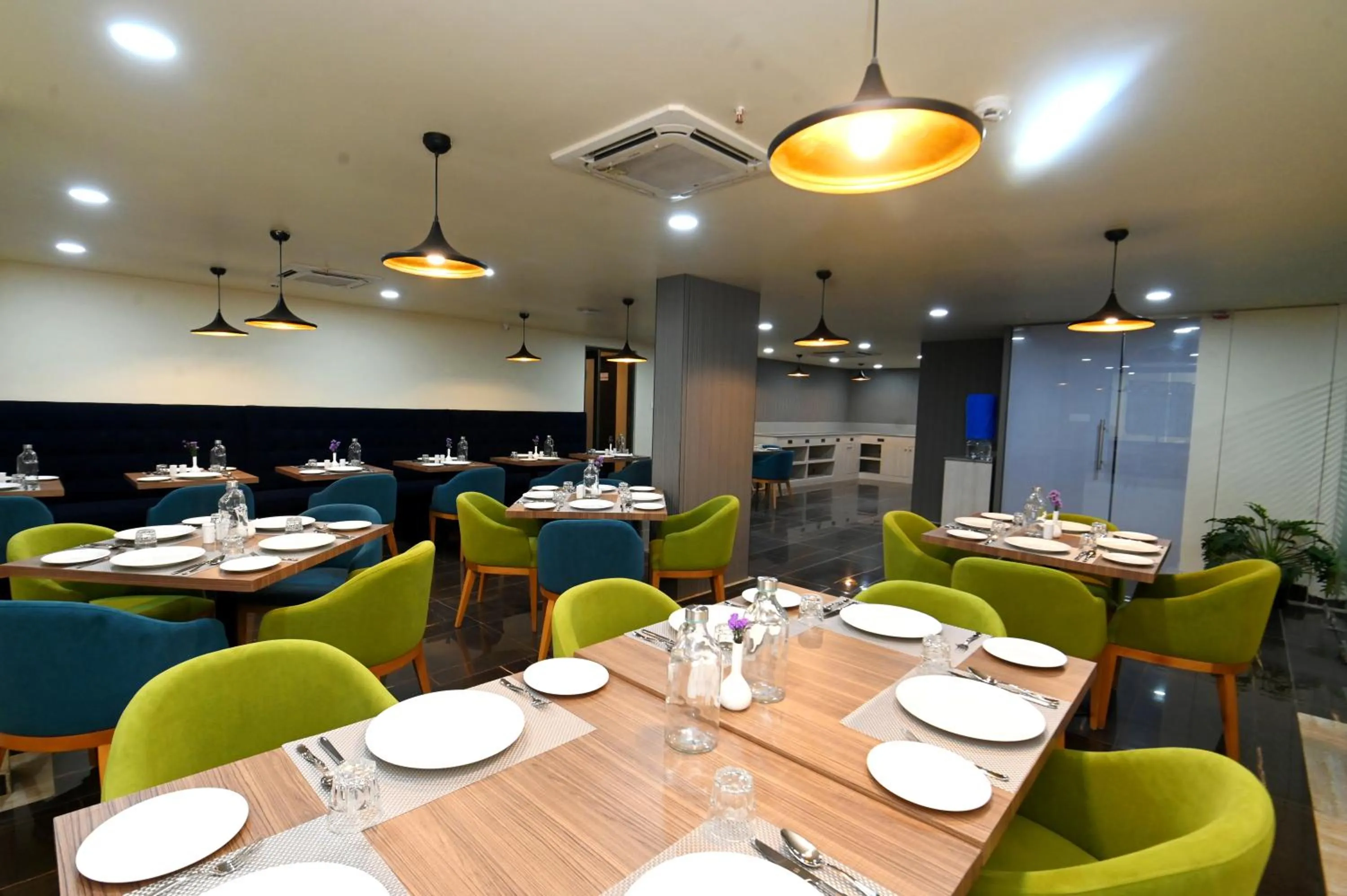 Restaurant/places to eat in Regenta Inn Bannerghatta Bangalore