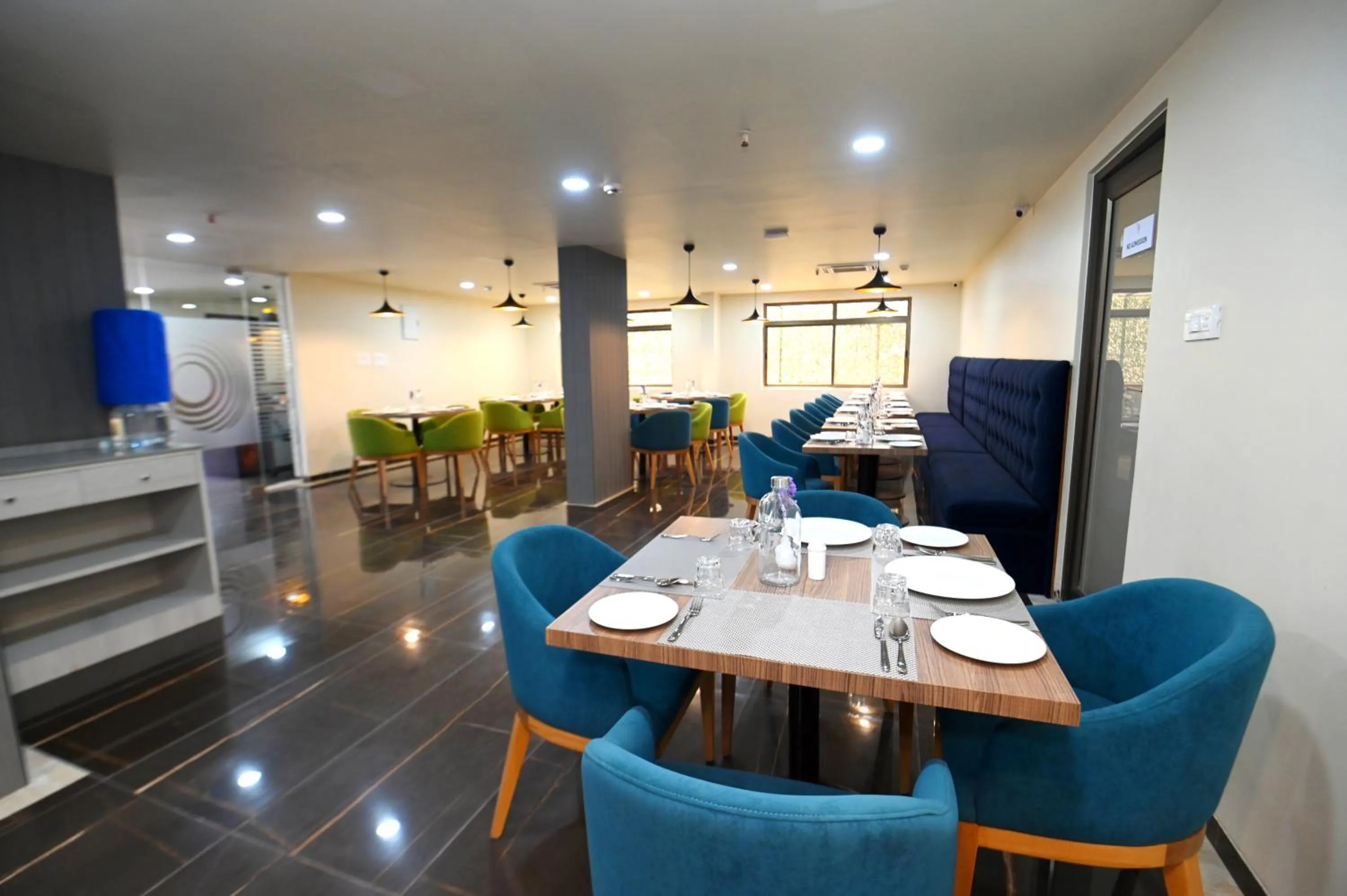 Restaurant/places to eat in Regenta Inn Bannerghatta Bangalore