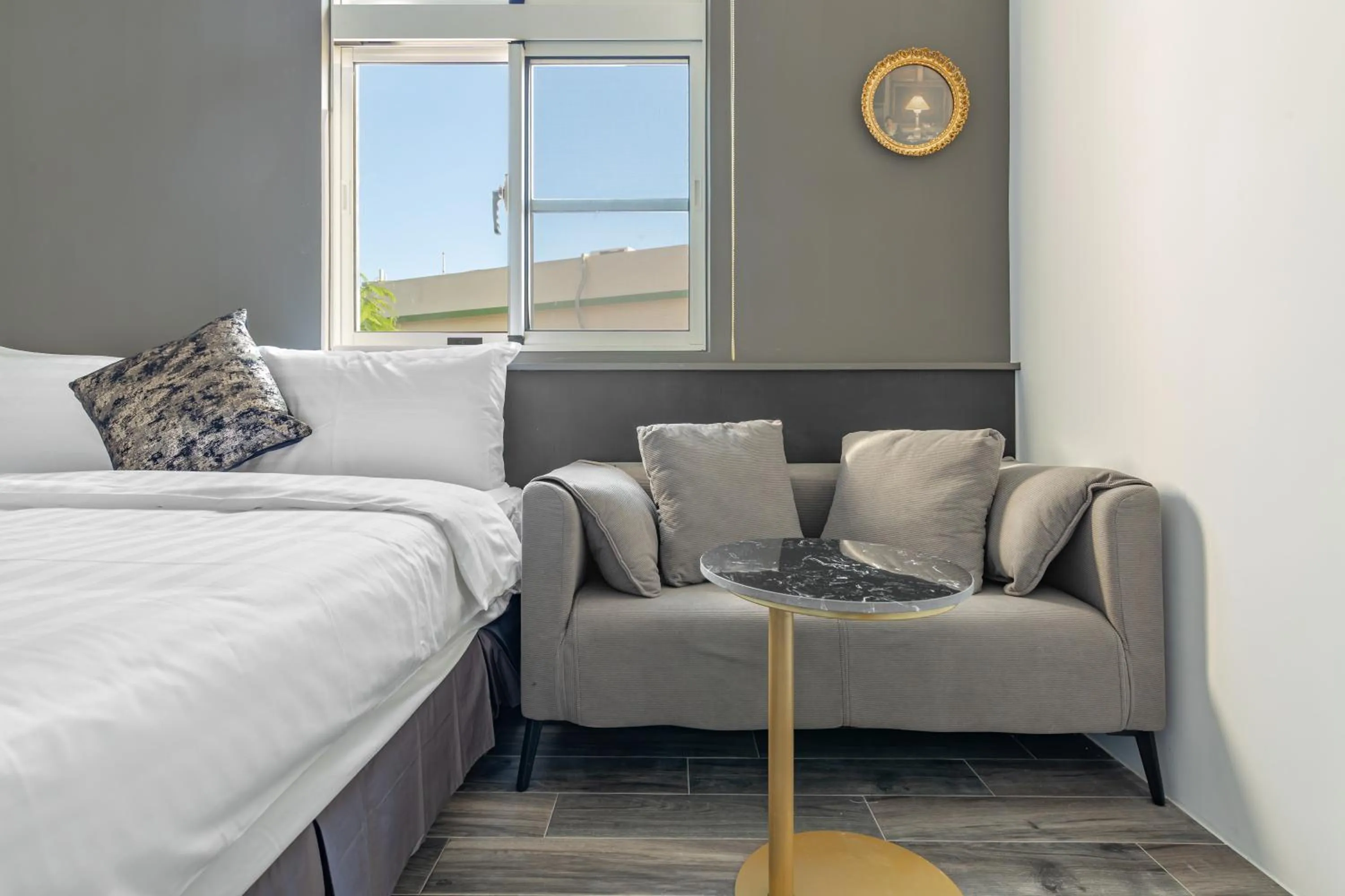 Bed in Sunset Mu Style Inn